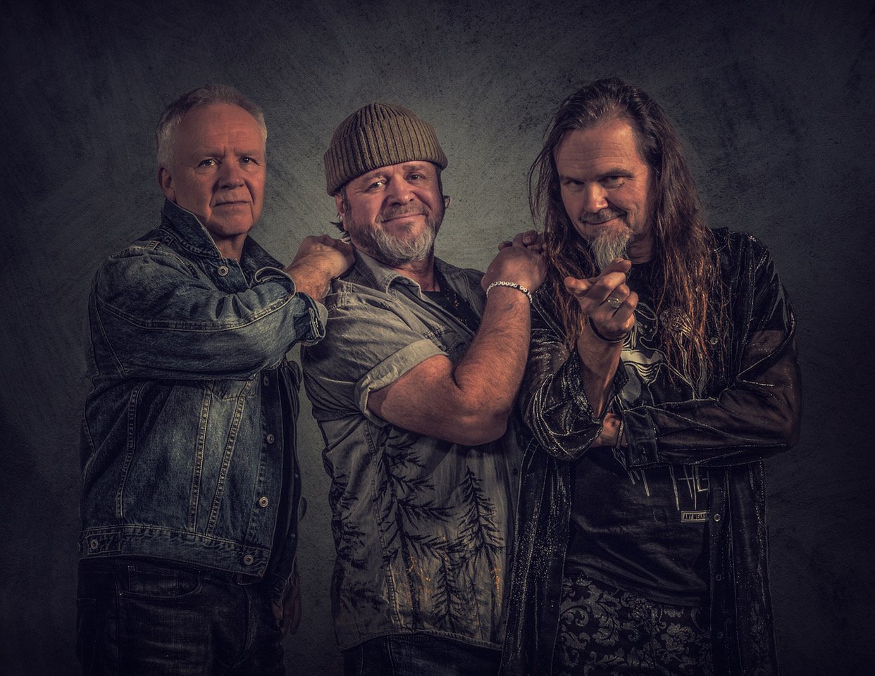 RETURN TRIO UNPLUGGED&nbsp; 40 år siden Sheila….