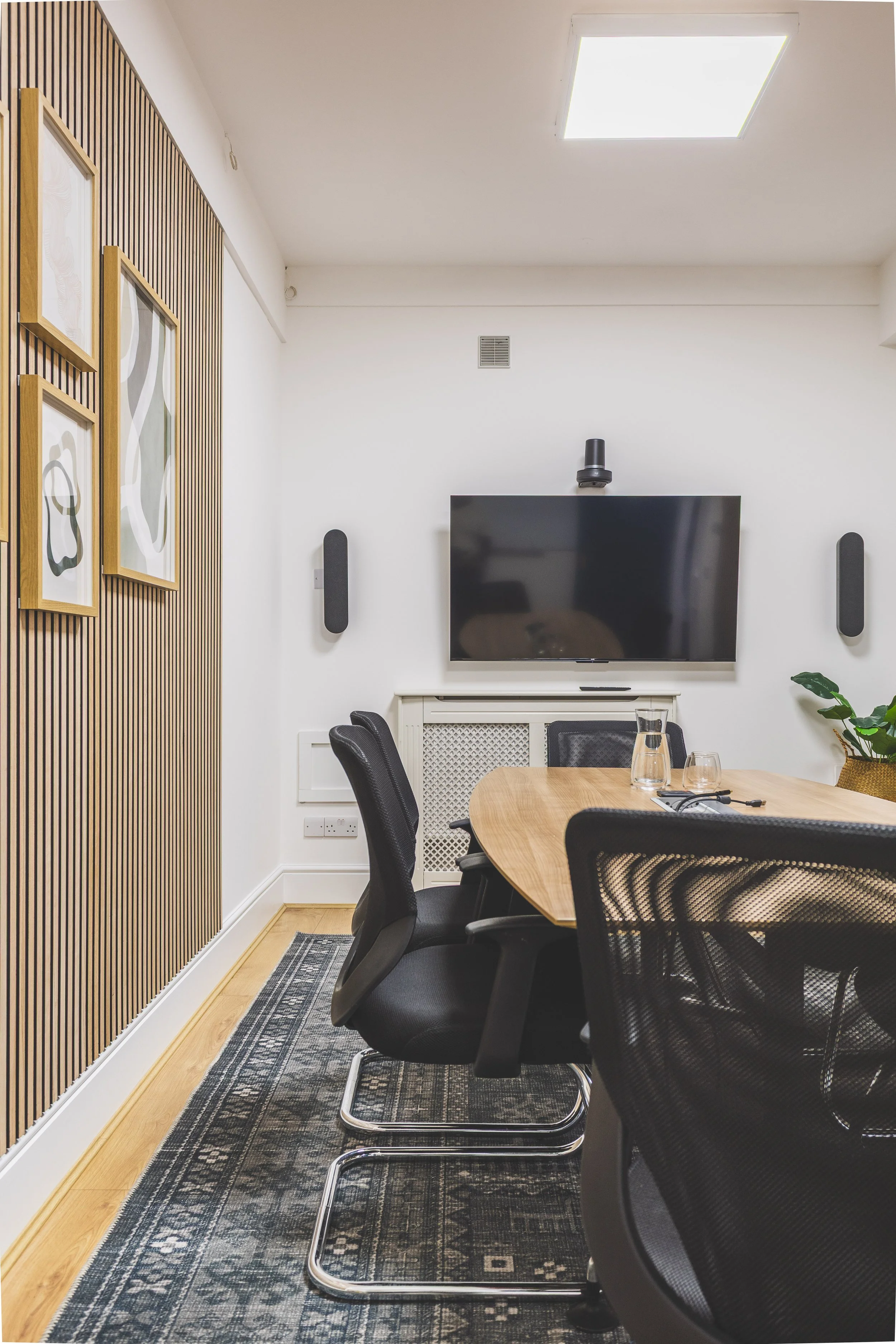 Meeting room.jpg
