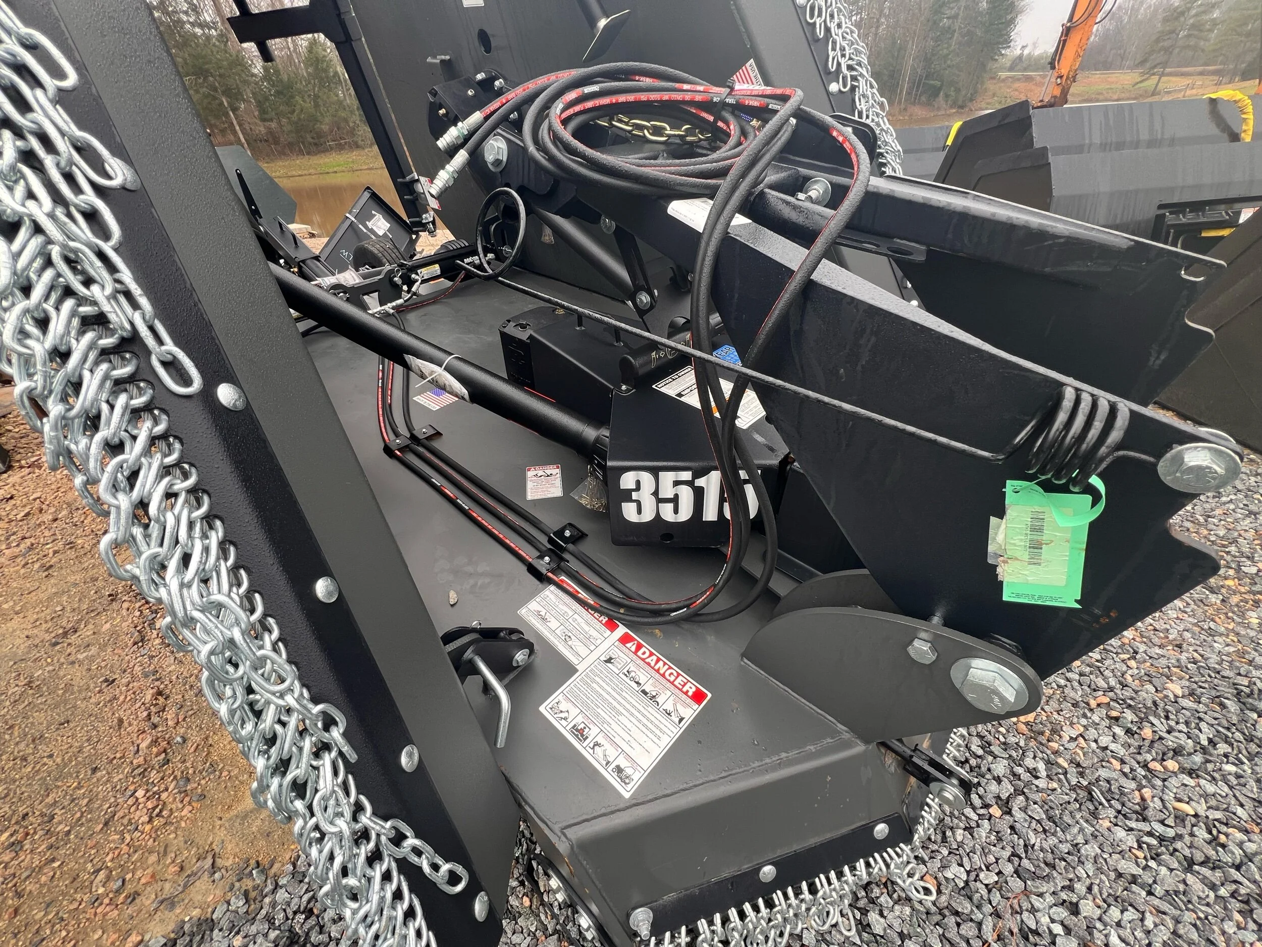 BF5C8364-6A6E-48CF-B8F4-B6EB4570280D