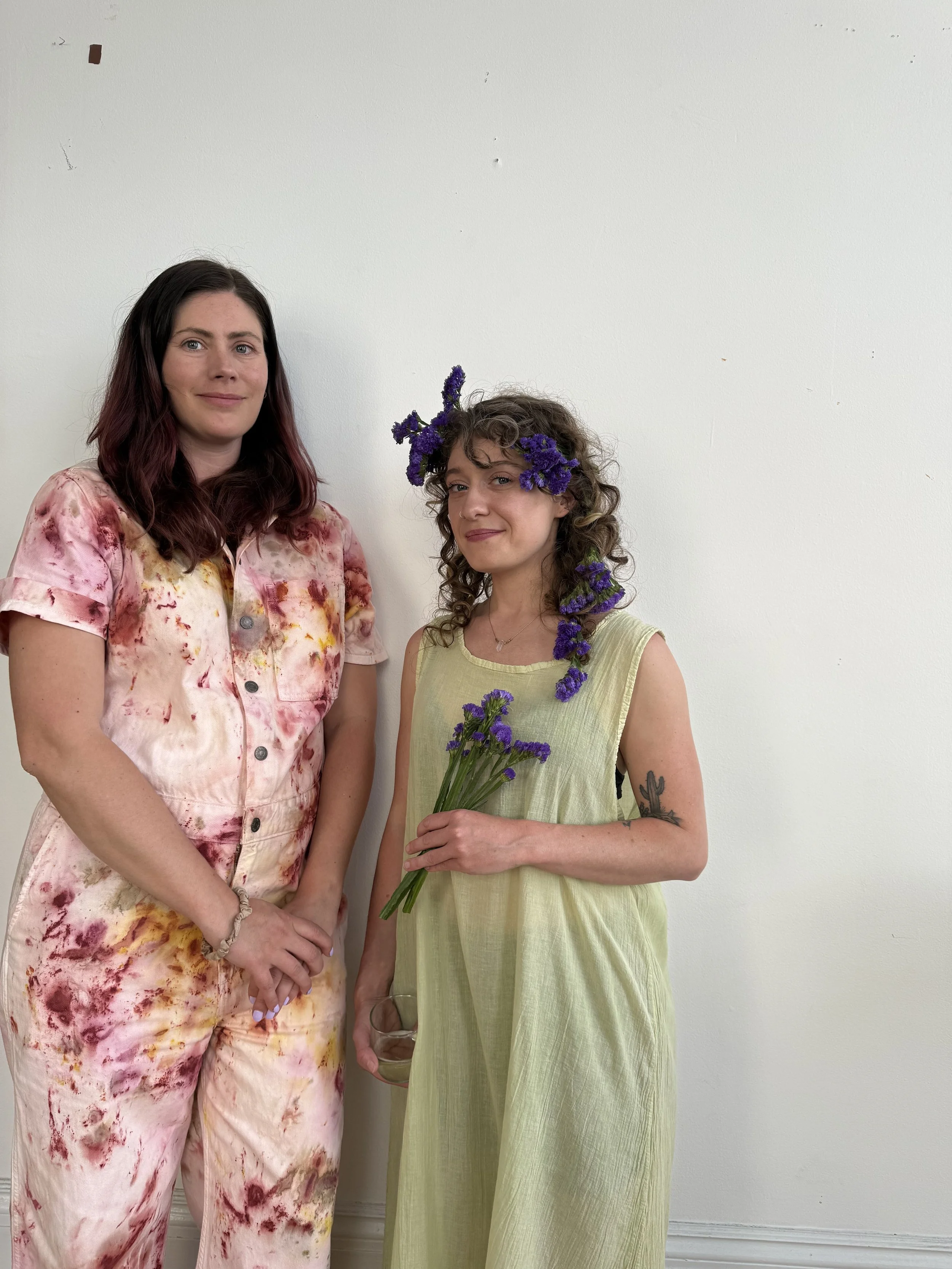 bundle dyed jumper dyed with pigments (left) linen dress dyed with cannabis (right)