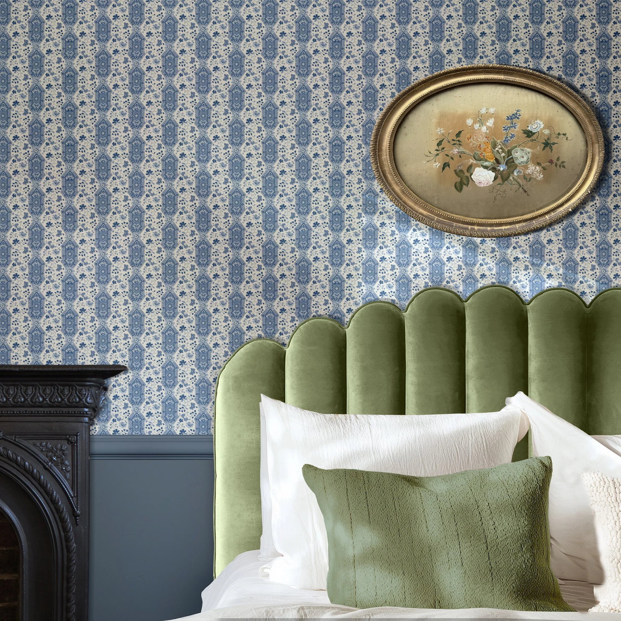 ARTISAN SPRIGG TONAL IN LAVENDER