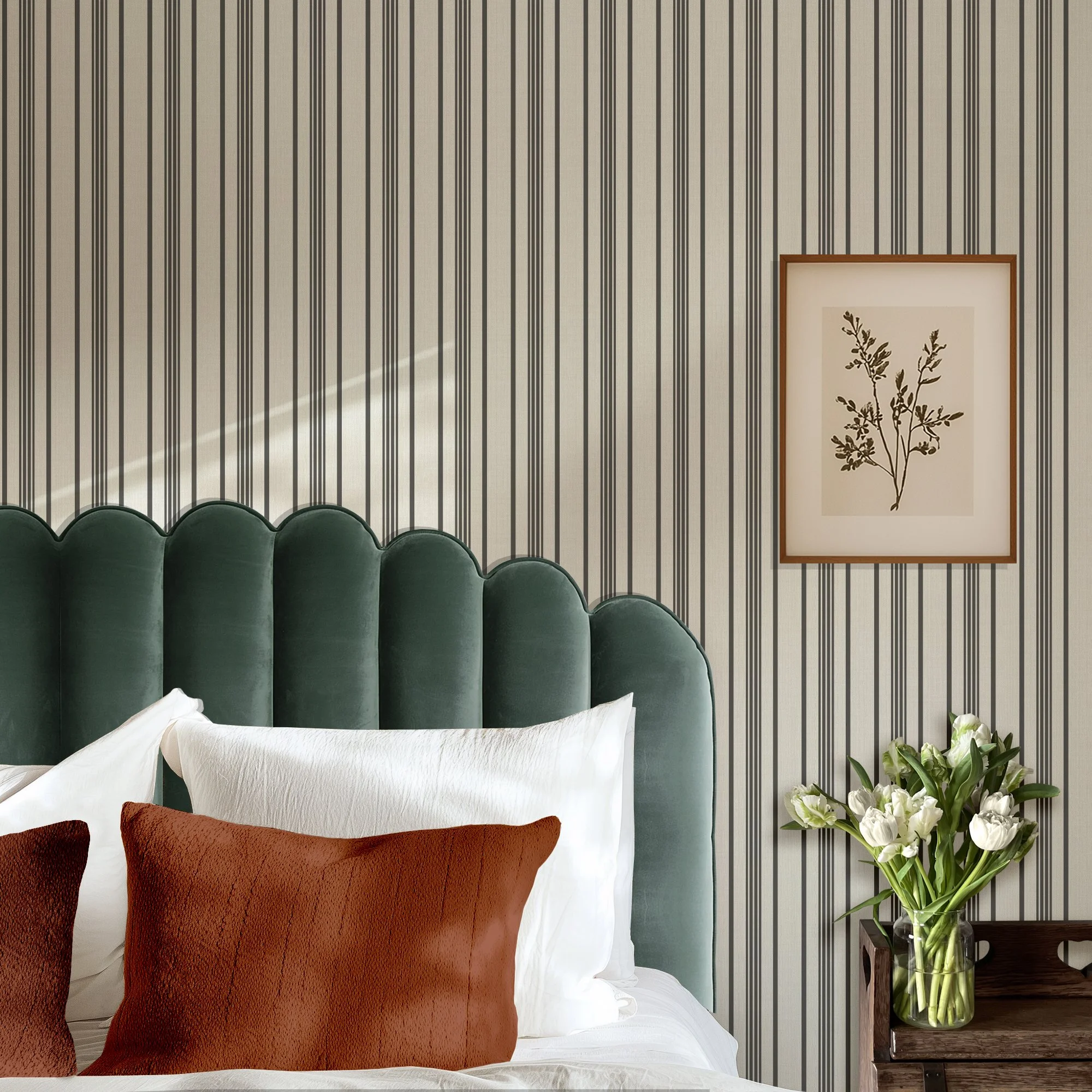 HUMBLE STRIPE IN CHARCOAL