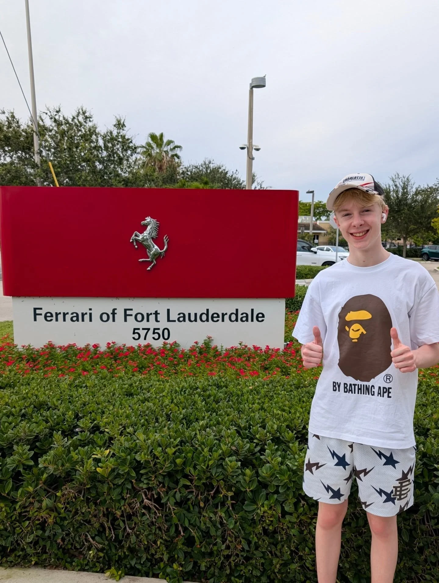 The next luxury car dealership we visited while joining my Dad on his business trip to Ft. Lauderdale was @ferrarifortlauderdale. Just WOW..Jaw dropping cars here!! π₯΅π²π€€π€©
It's hard to list everything I liked here but my favourite Ferrari was def