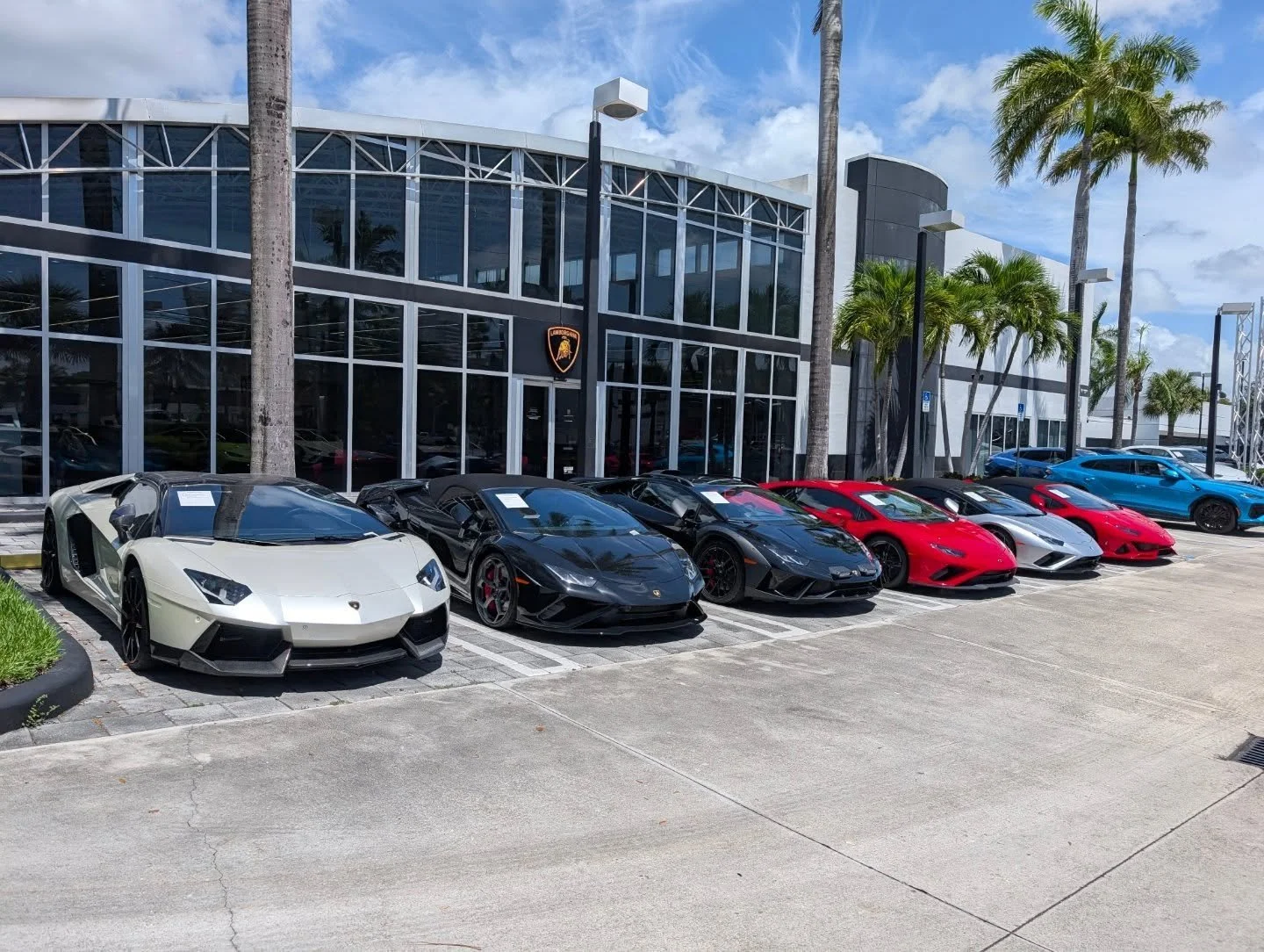 The last luxury car dealership we visited with my dad on his business trip was in North Miami...@prestigeimports which is also the home of @lamborghinimiami ! I was blown away by so many gorgeous cars!
We began in the Lamborghini building where ther