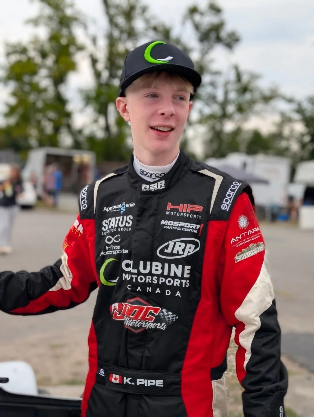 Race Week!!!🏁
#jdcmotorsports #keatonpiperacing #racing #becauseracing #becauseracecar #legendcar #inex #legendcars #racecars #ontariolegendcarseries #racetrack #canadianmotorsports #motorsport #carinstagram #kidsdrivenascar #drive #driveit #automo