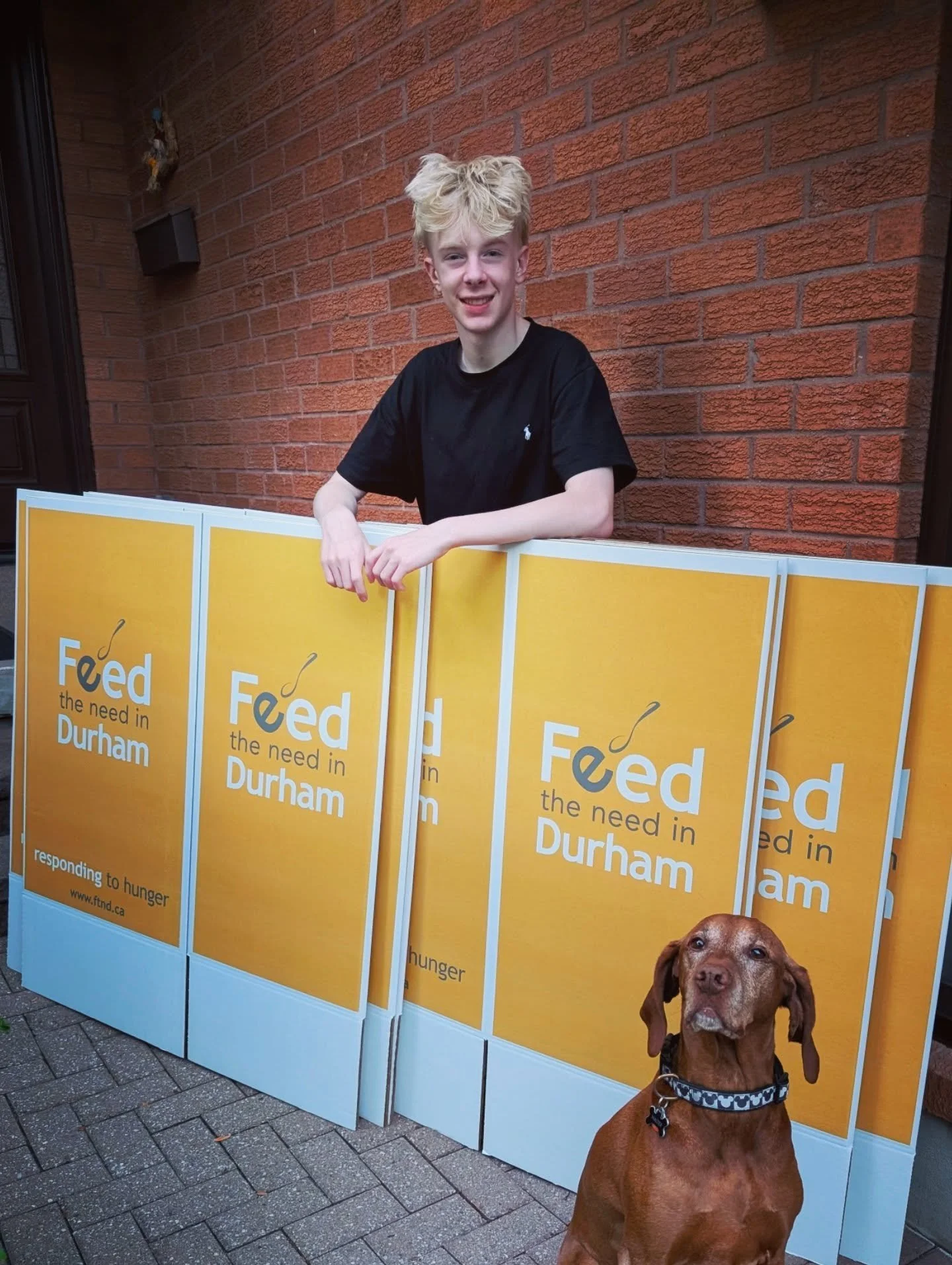 Getting Ready!! Just over one week to go!
#ftnd #feedtheneeddurham #keatonpiperacing #fooddrive #fooddonation #donation #foodsecurity #stophunger #hunger #food #whitby #durham #peterboroughspeedway #community #support #give #care #chairtywork #chair