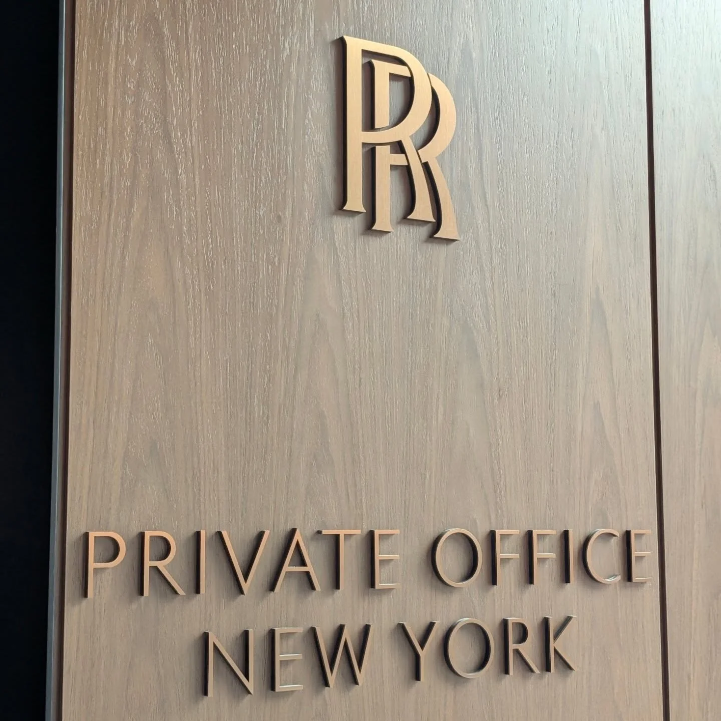 Rolls-Royce Private Office NYC. What an incredible experience to see this place. An amazing space where some of the most intricate Rolls-Royce's are designed in North America. What a view too! Thanks to Sam and my Dad, @rollsroycewayne for the opport