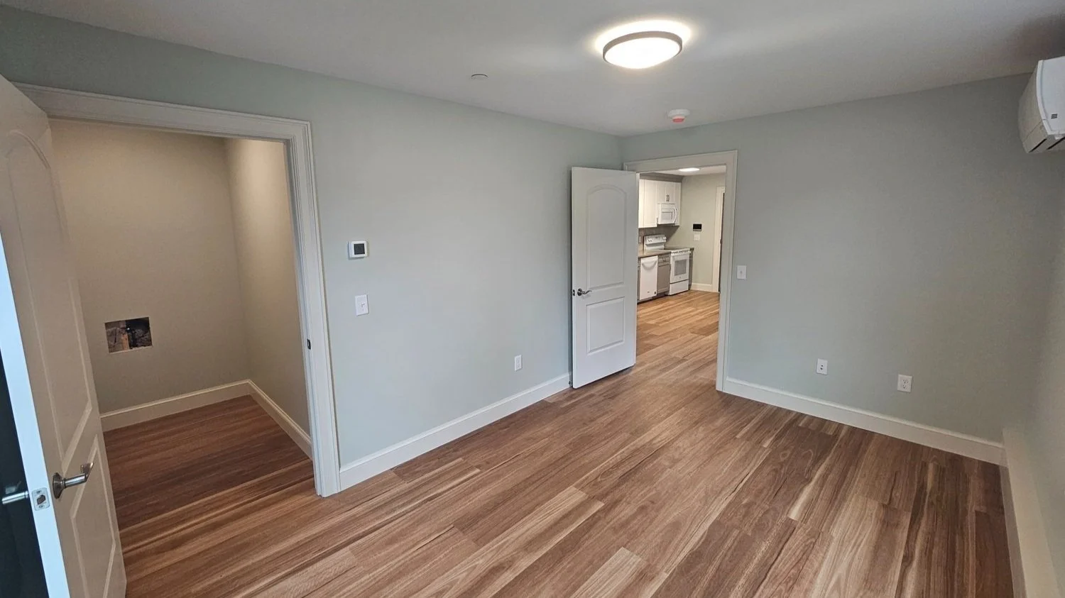 center-east-commons-amherst-apartment-interior.jpg