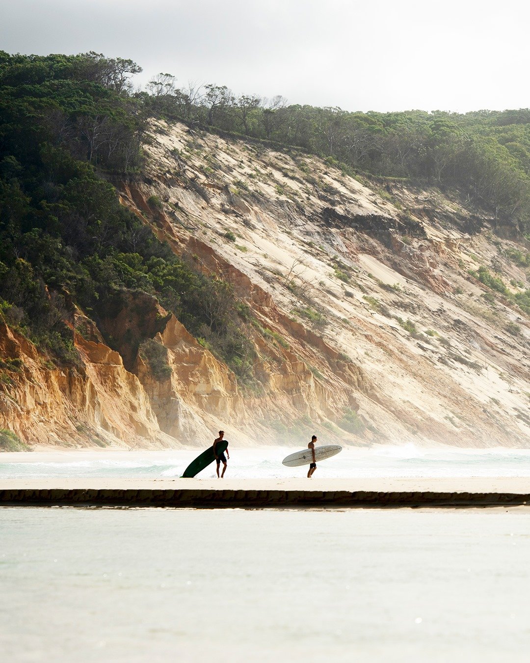 surfing-california-raen-lifestyle