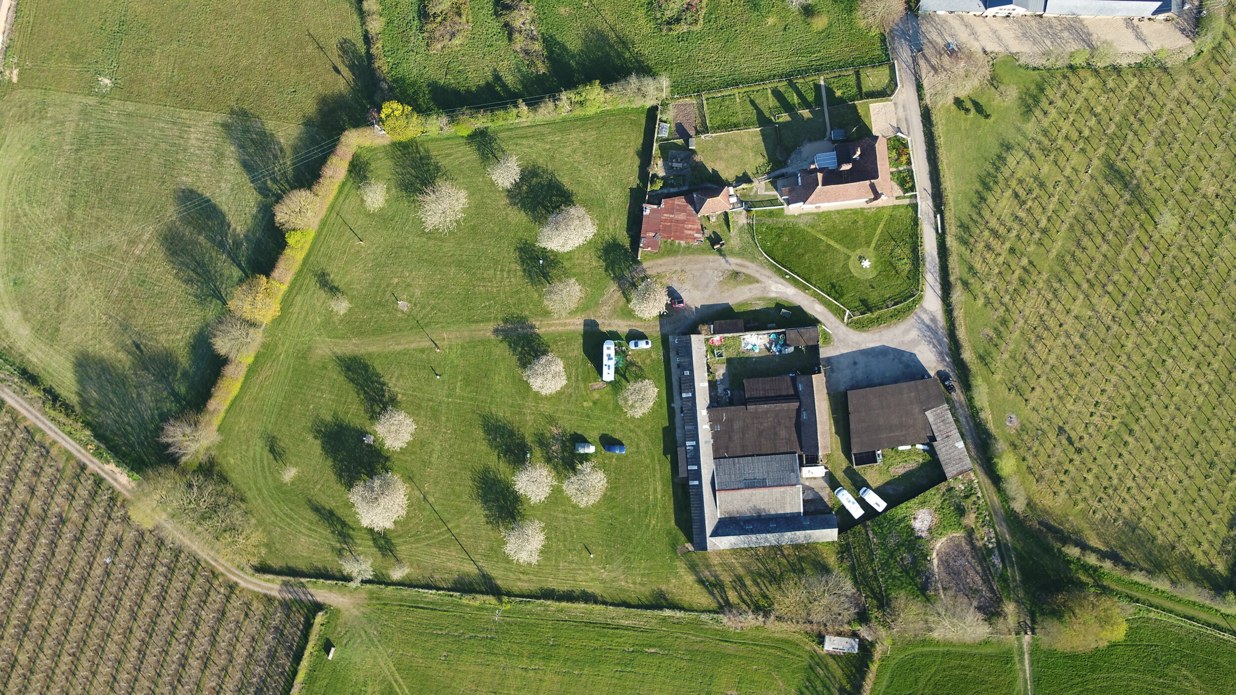 Campsite with pub kent