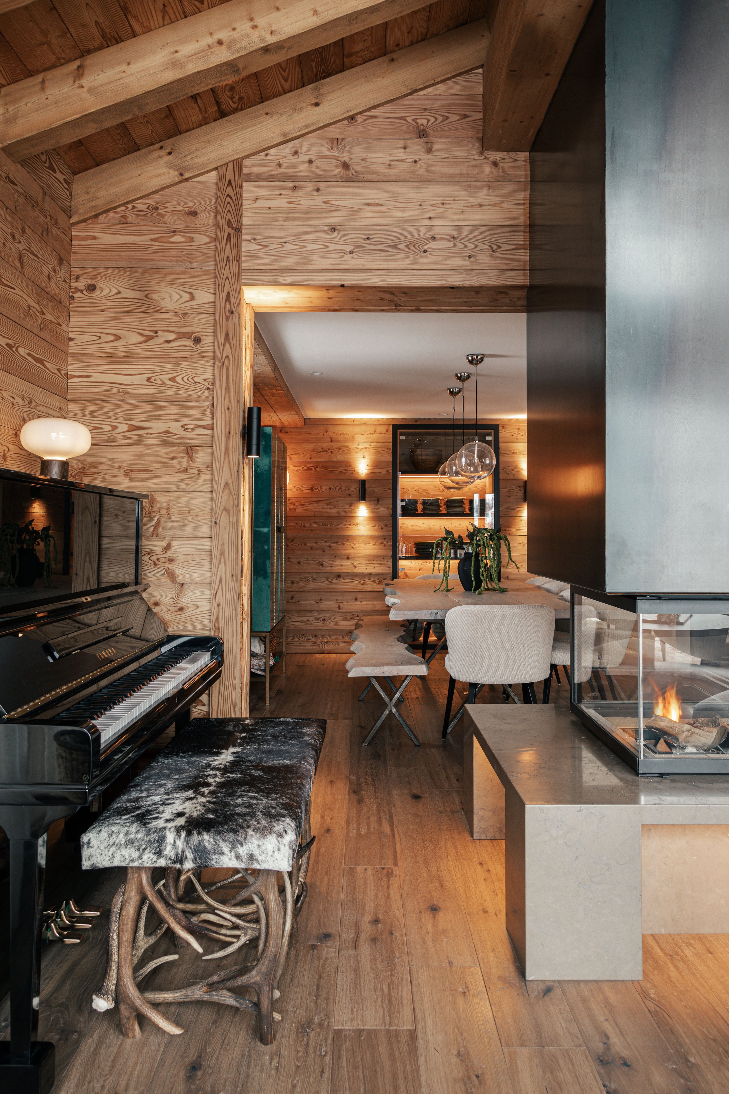 Snowfall Chalet 2023-16.jpg