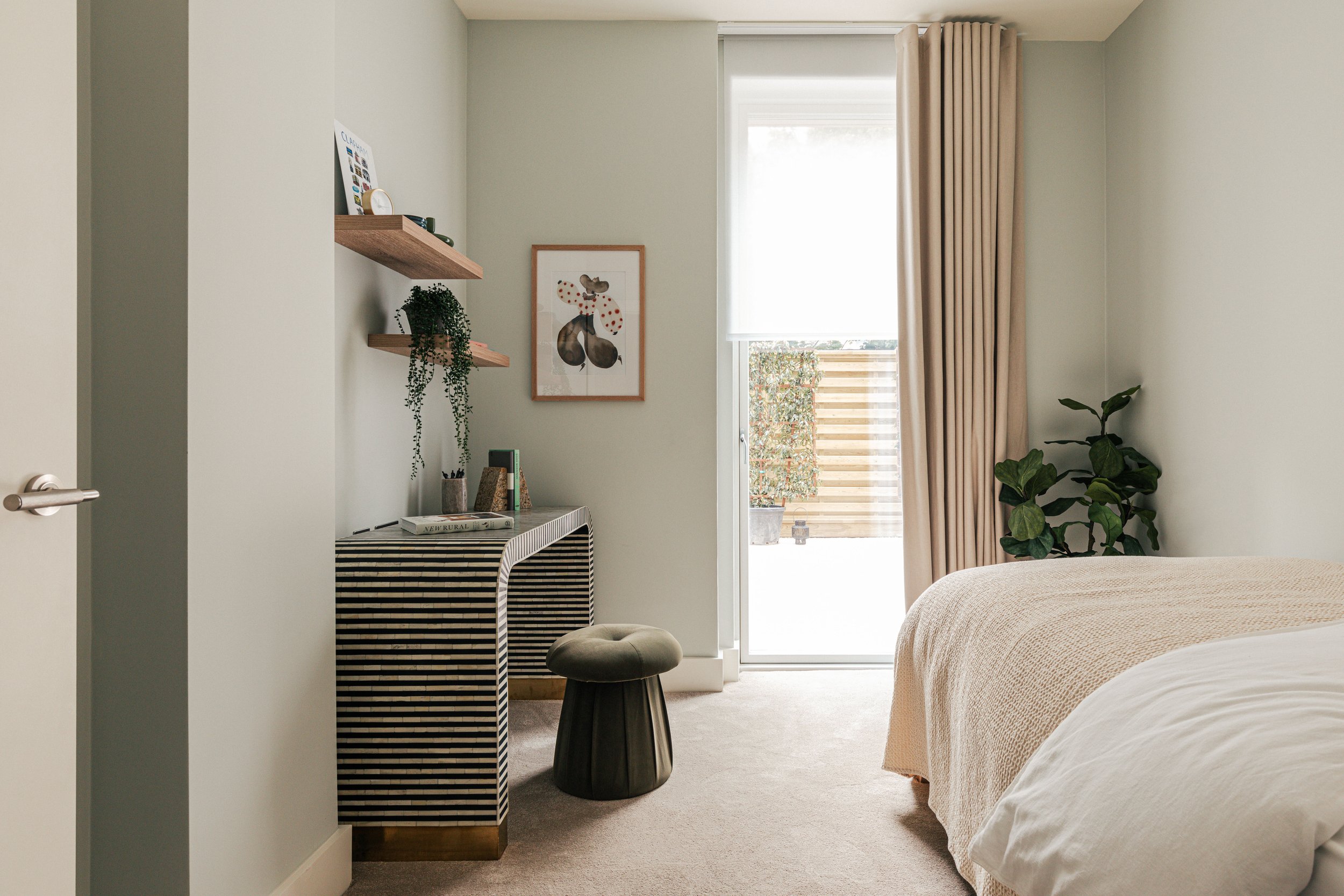 Clapham South 3 bed-36.jpg