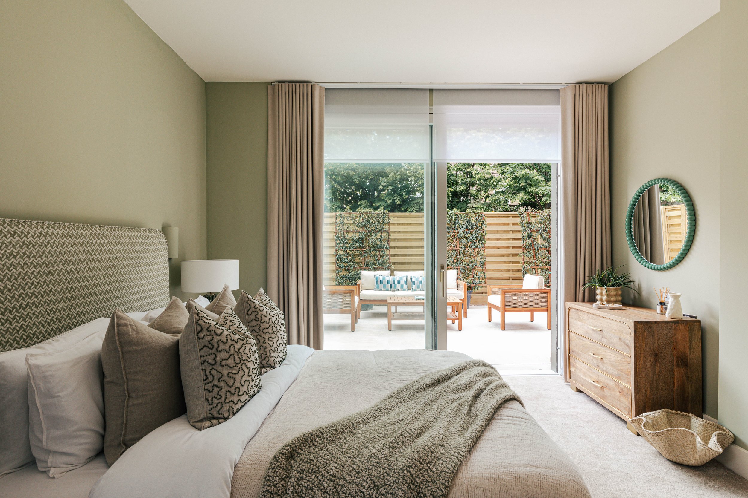 Clapham South 3 bed-43.jpg
