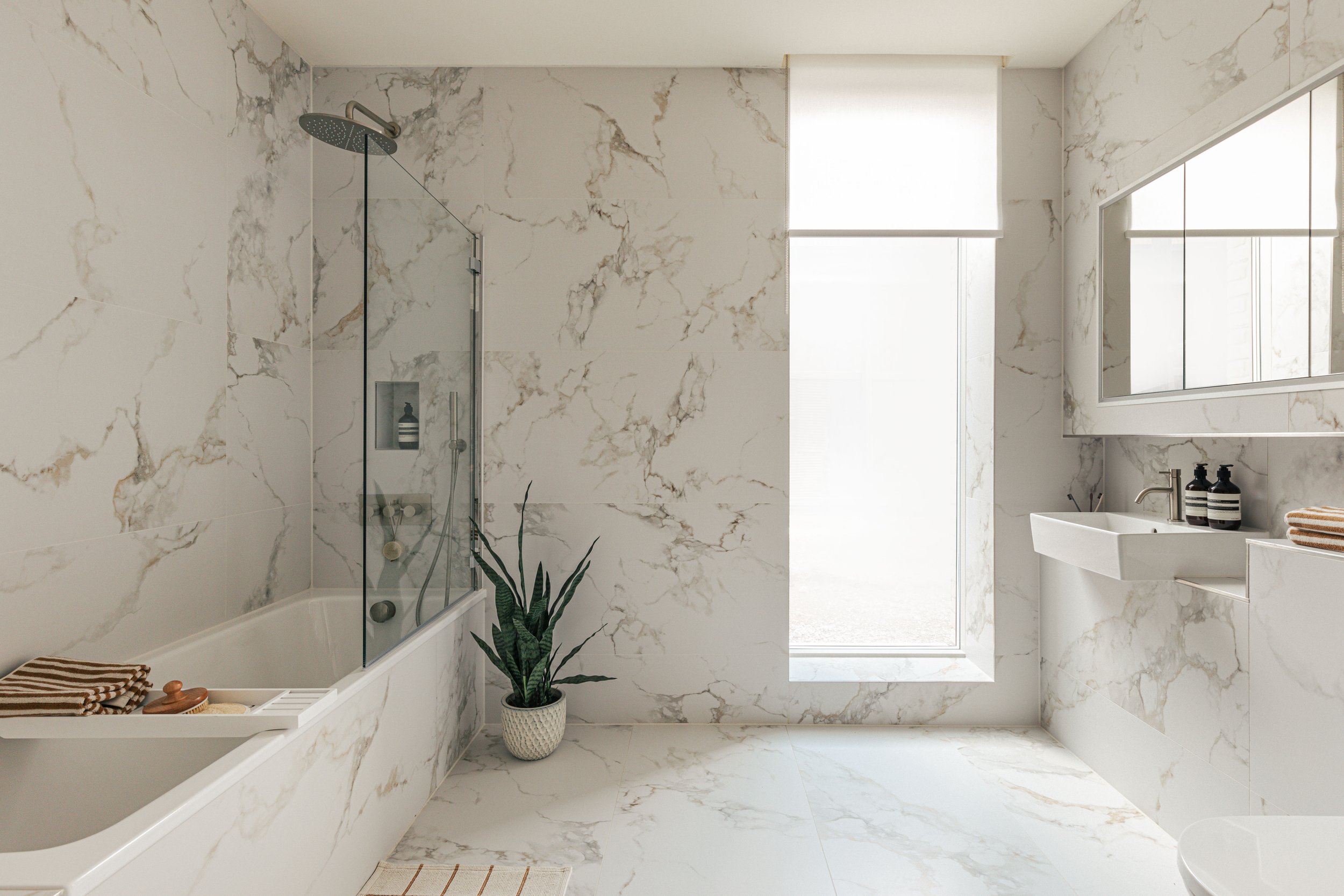 Clapham South 3 bed-26.jpg