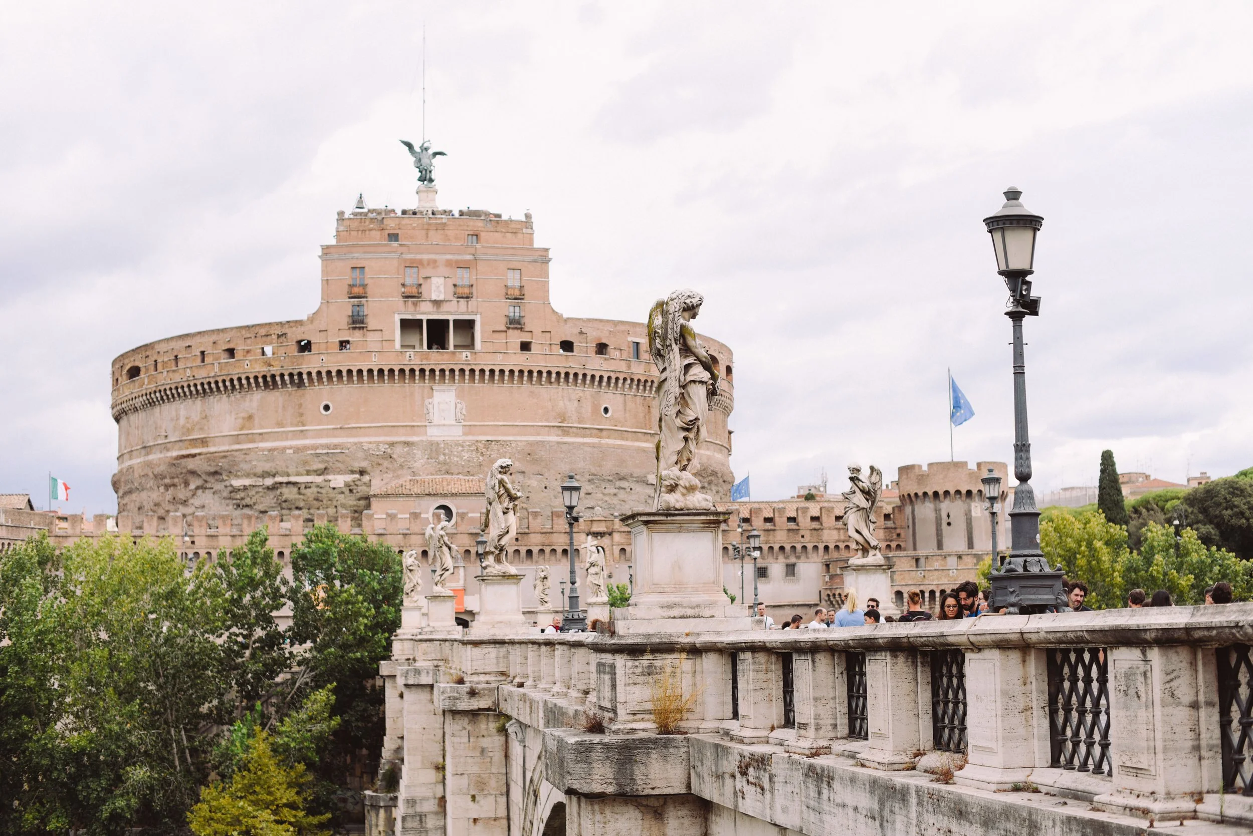luxury-engagement-session-rome-colosseum-20.jpg