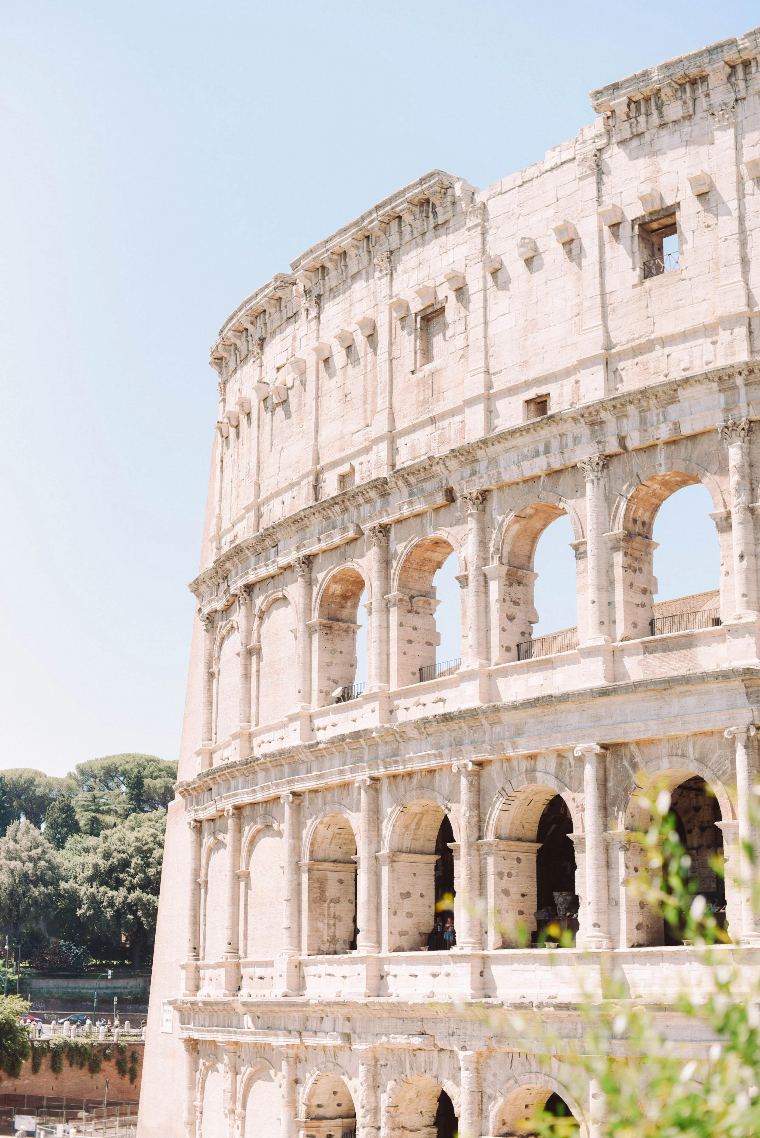 luxury-engagement-session-rome-colosseum-44.jpg