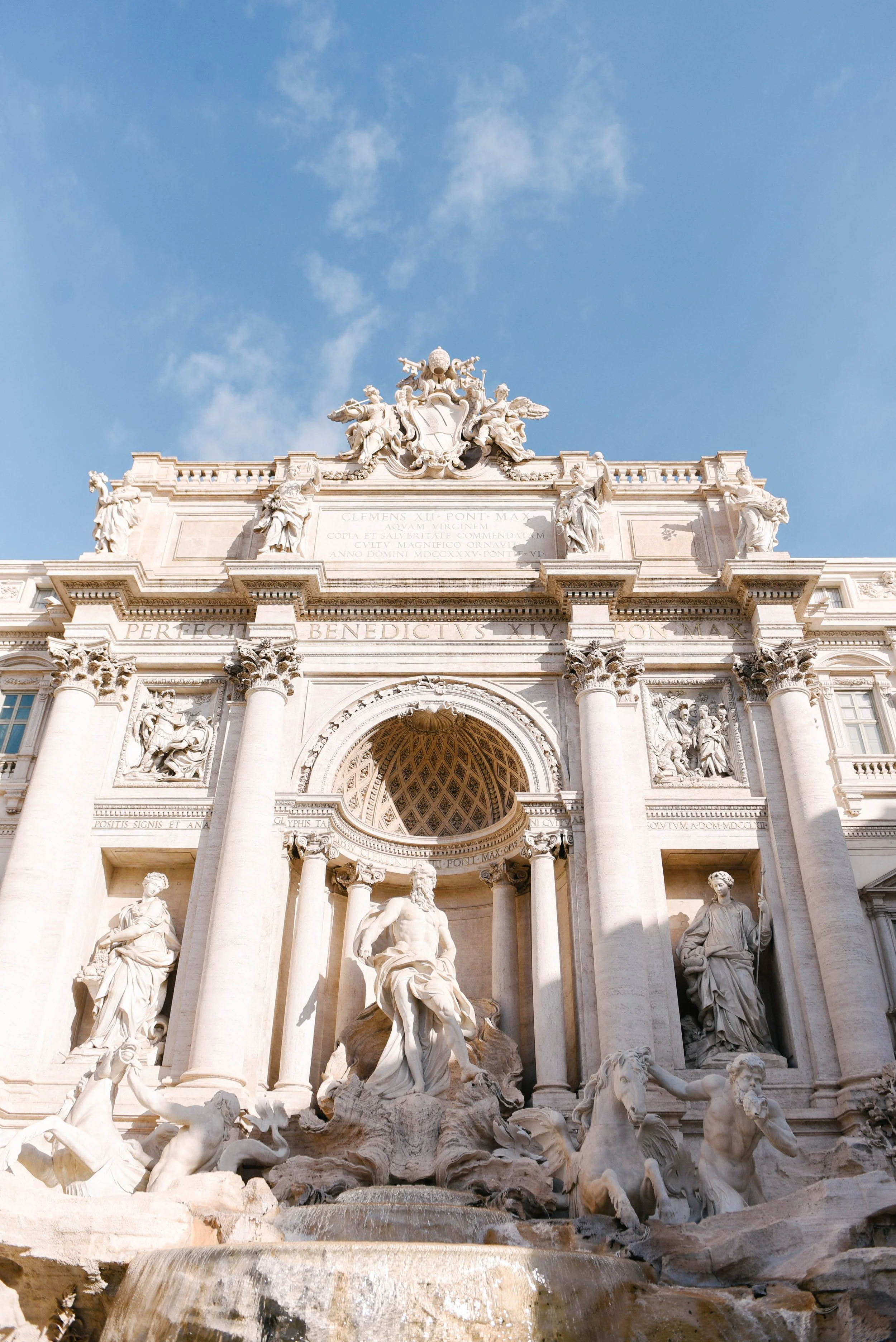 luxury-engagement-session-rome-colosseum-9.jpg