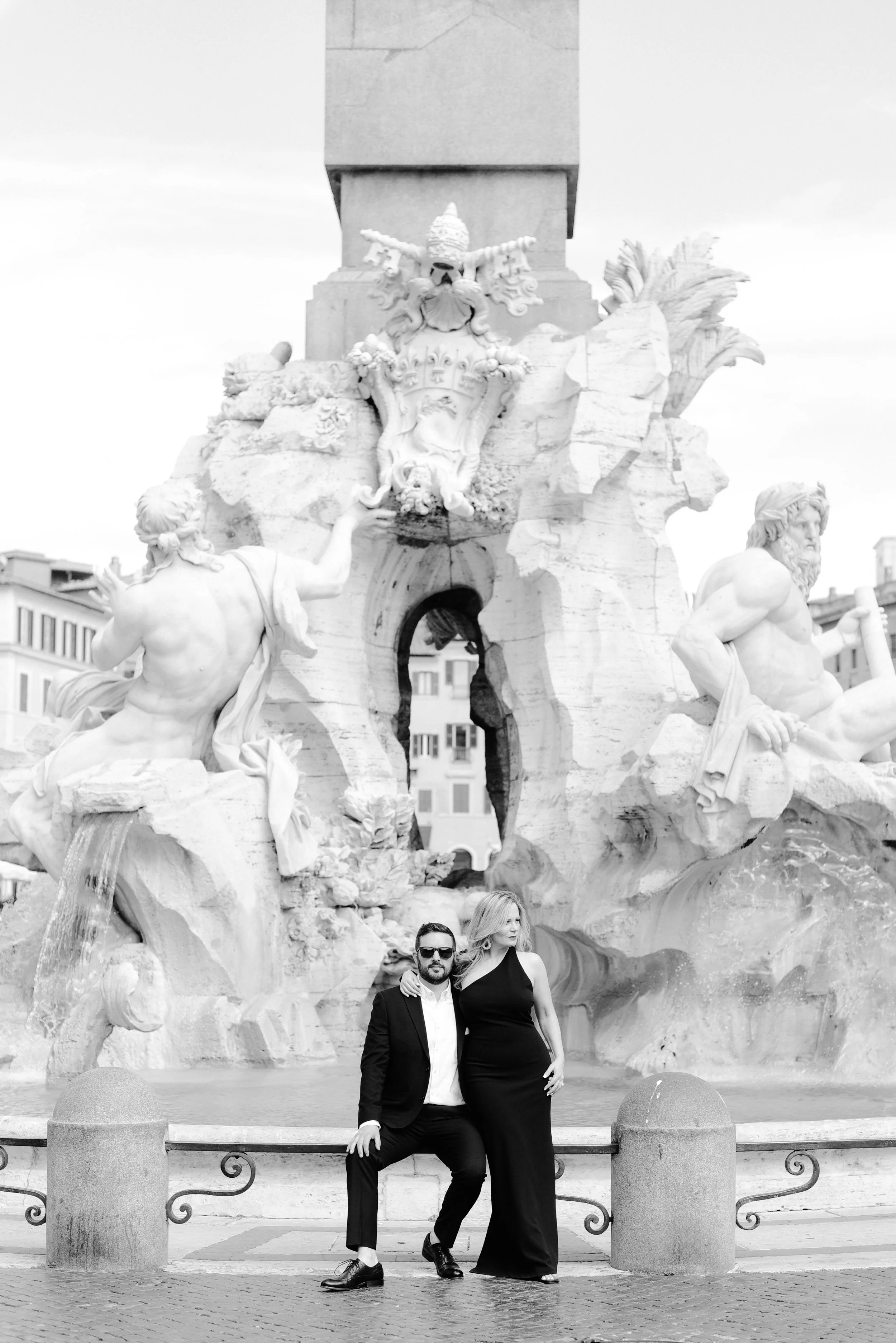 luxury-engagement-session-rome-colosseum-18.jpg