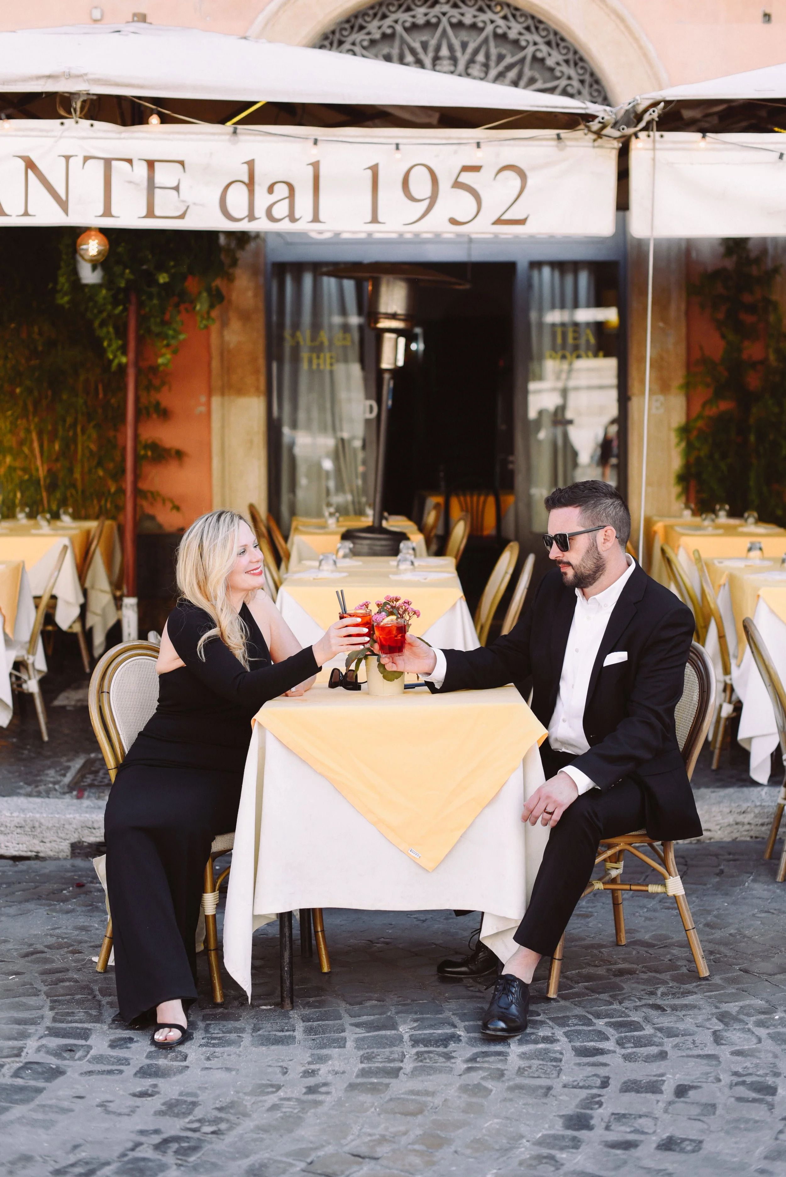 luxury-engagement-session-rome-colosseum-19.jpg