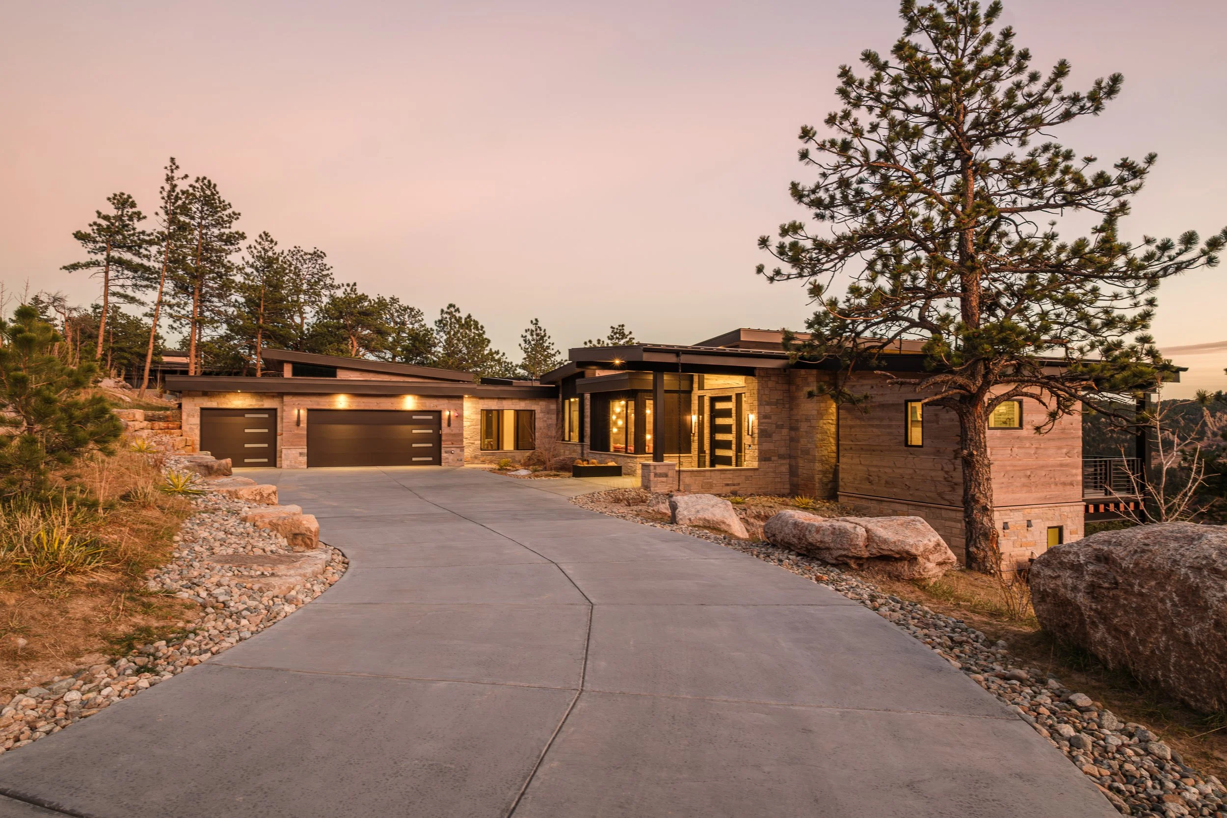 22 N Moffat Rd - nate polta-2.JPEG