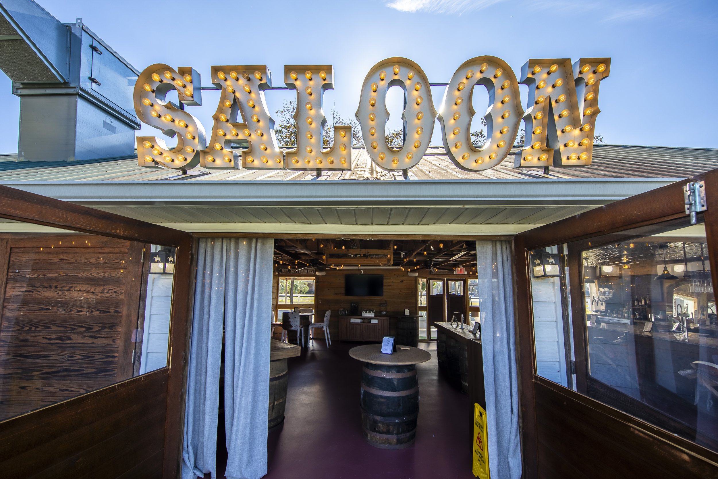 saloon-and-pavilion -005.JPG