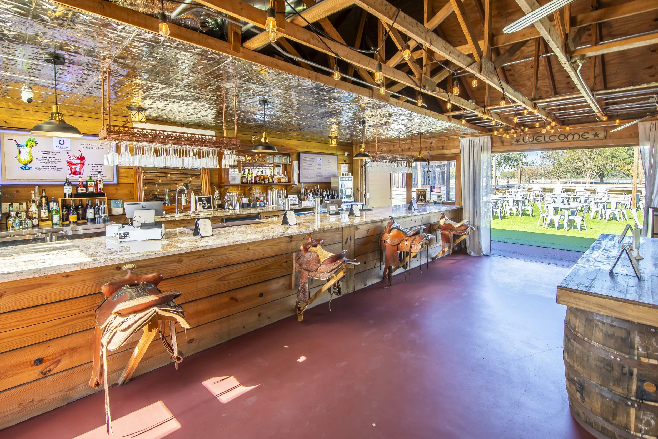 saloon-and-pavilion -014.JPG