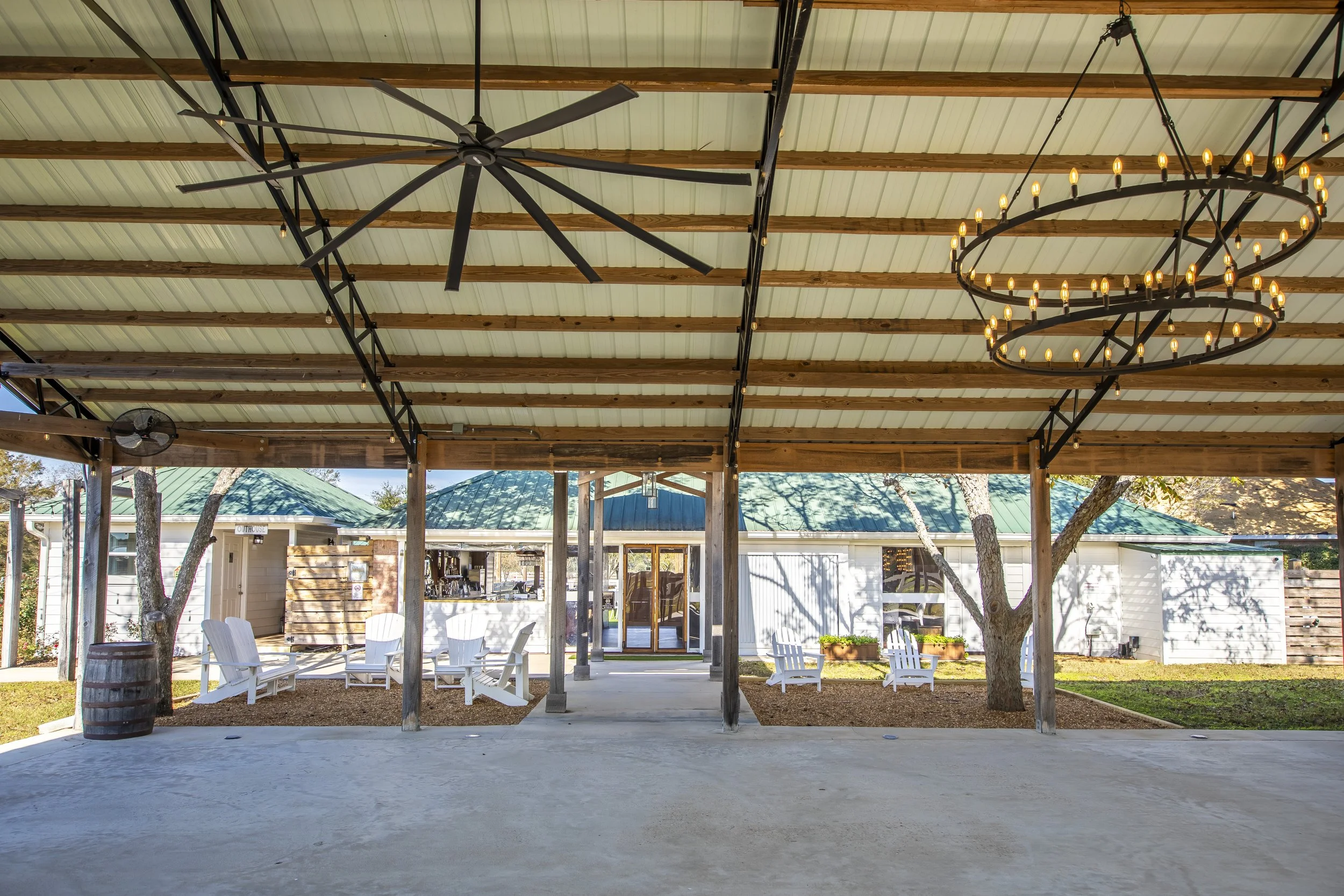 saloon-and-pavilion -033 (1).JPG