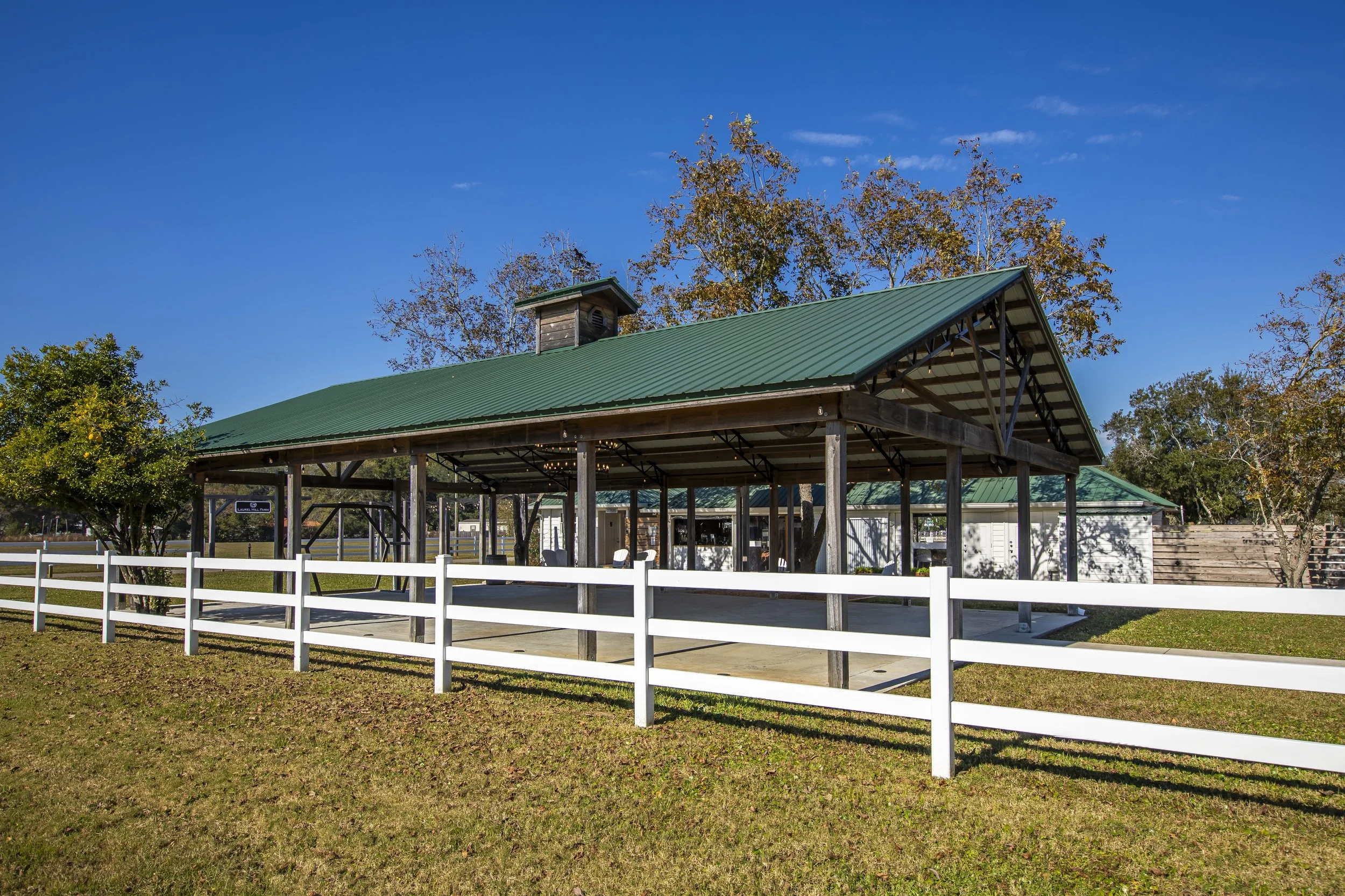 saloon-and-pavilion -023.JPG