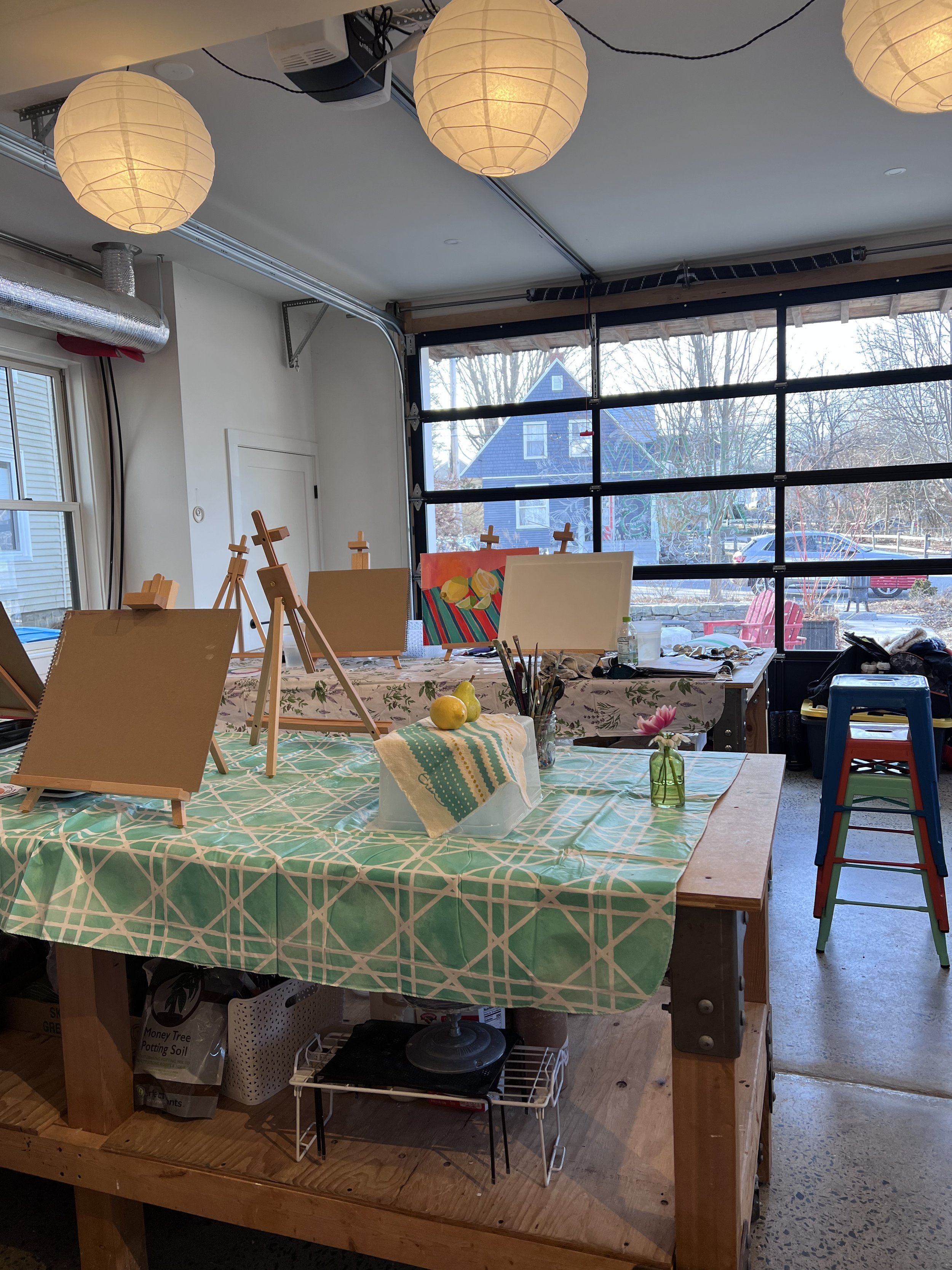 Beginner acrylic painting class (Mon PM)