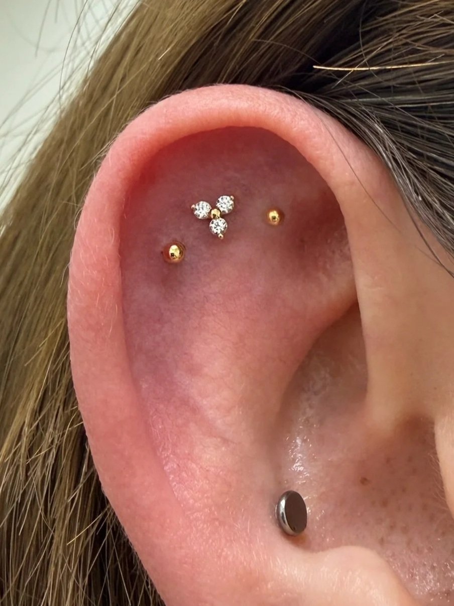 Facetune_21-04-2026-15-52-52.jpg