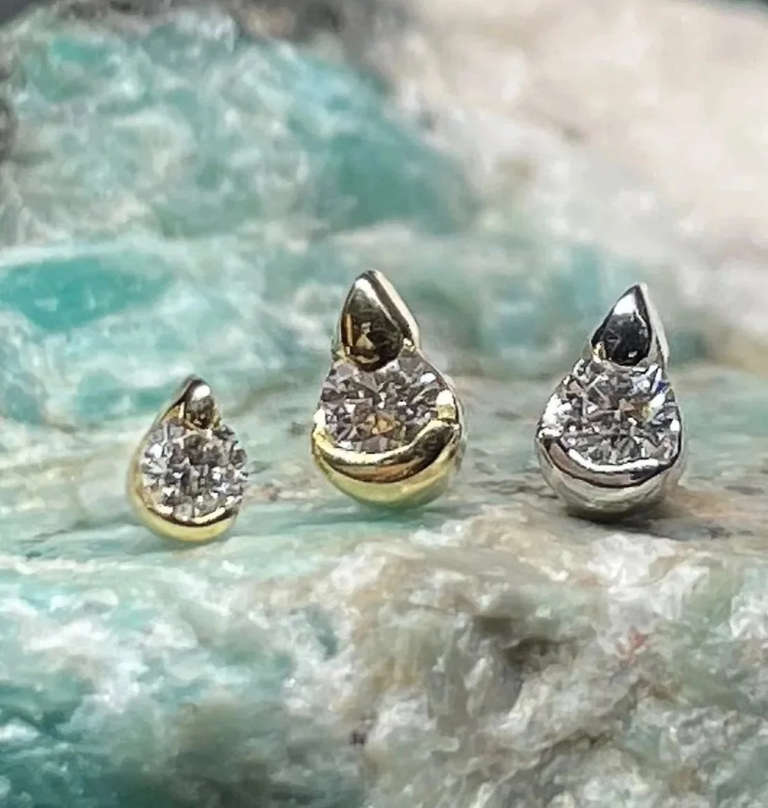 Diamond Aurelia $350 - $420