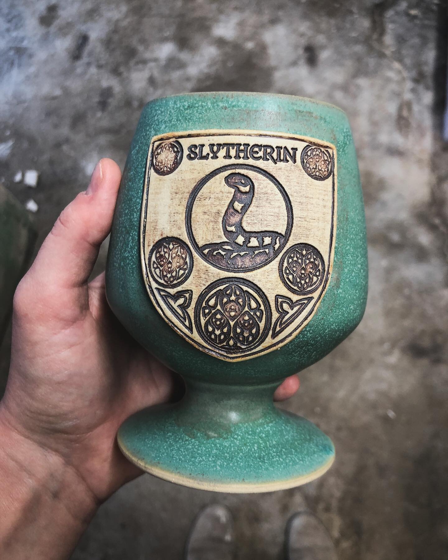 There&rsquo;s a lot of new stuff happenin&rsquo; with this particular piece 😄

🐍 New shape. I&rsquo;ve never made goblets before, but as some of y&rsquo;all know it&rsquo;s been on my to-do list for at least a year.

🐍 New Slytherin design. The de