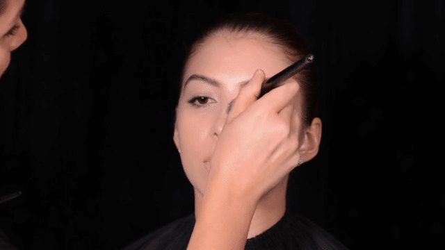 LEKTION 6 - GLASS SKIN-low.gif