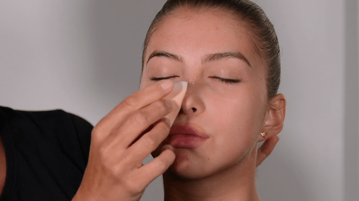 2. ANSIKTSRENGÖRING