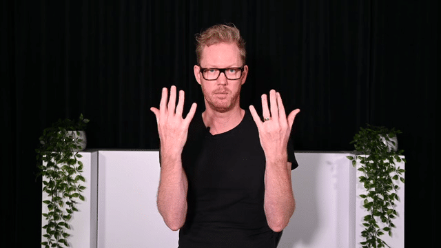 LEKTION 1 - TV - STUDIOSMINK, SET KIT, SMINKSCHEMA, STUDIOUPPBYGGNAD