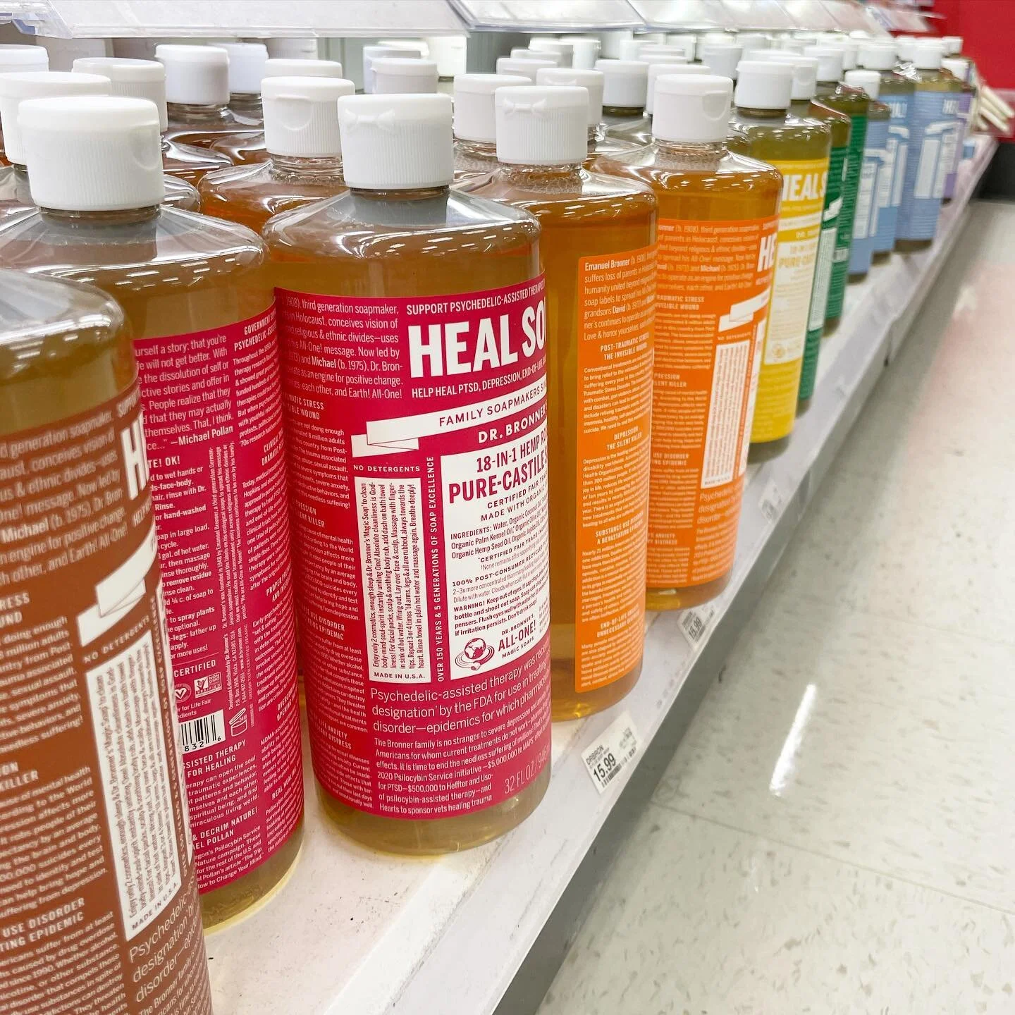 A @drbronner rainbow at my local @target. This safer-ingredient soap is one of my all time fav products. Current fav scents: lavender for body wash, orange for kitchen foaming hand soap, peppermint for bathroom foaming hand soap.
.
DIY foaming soap: 