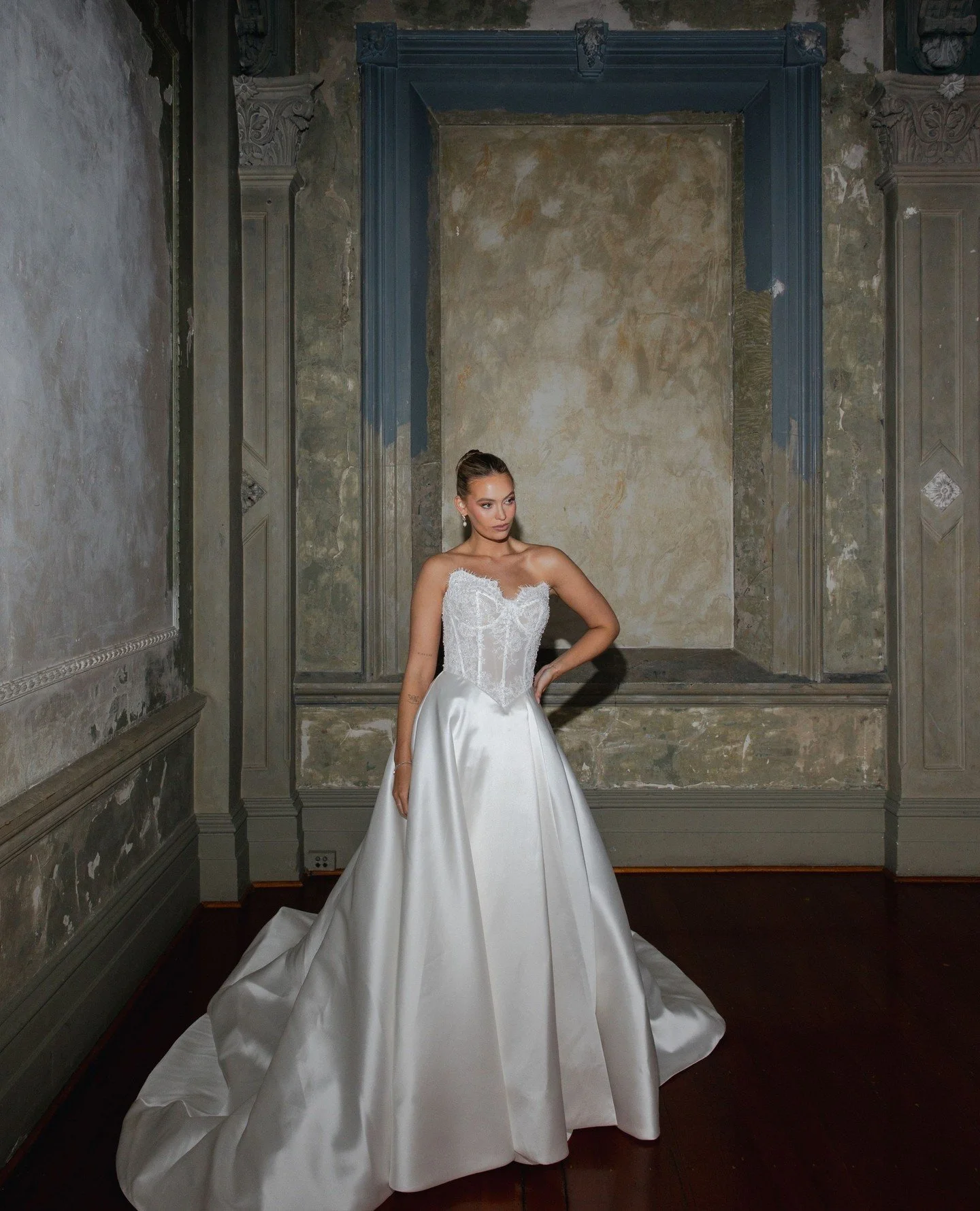Florence on set.⁠
⁠
Our most wanted style from Sur Isle beautifully captured by @tenacresagency⁠
⁠
Venue: @thegeorgeballroom⁠
Photographer: @tenacresagency⁠
Dress Boutique: @raffaeleciucabridal⁠
Model: @staceyflemingg⁠
MU: @nhi.makeupartistry⁠
Hair: 