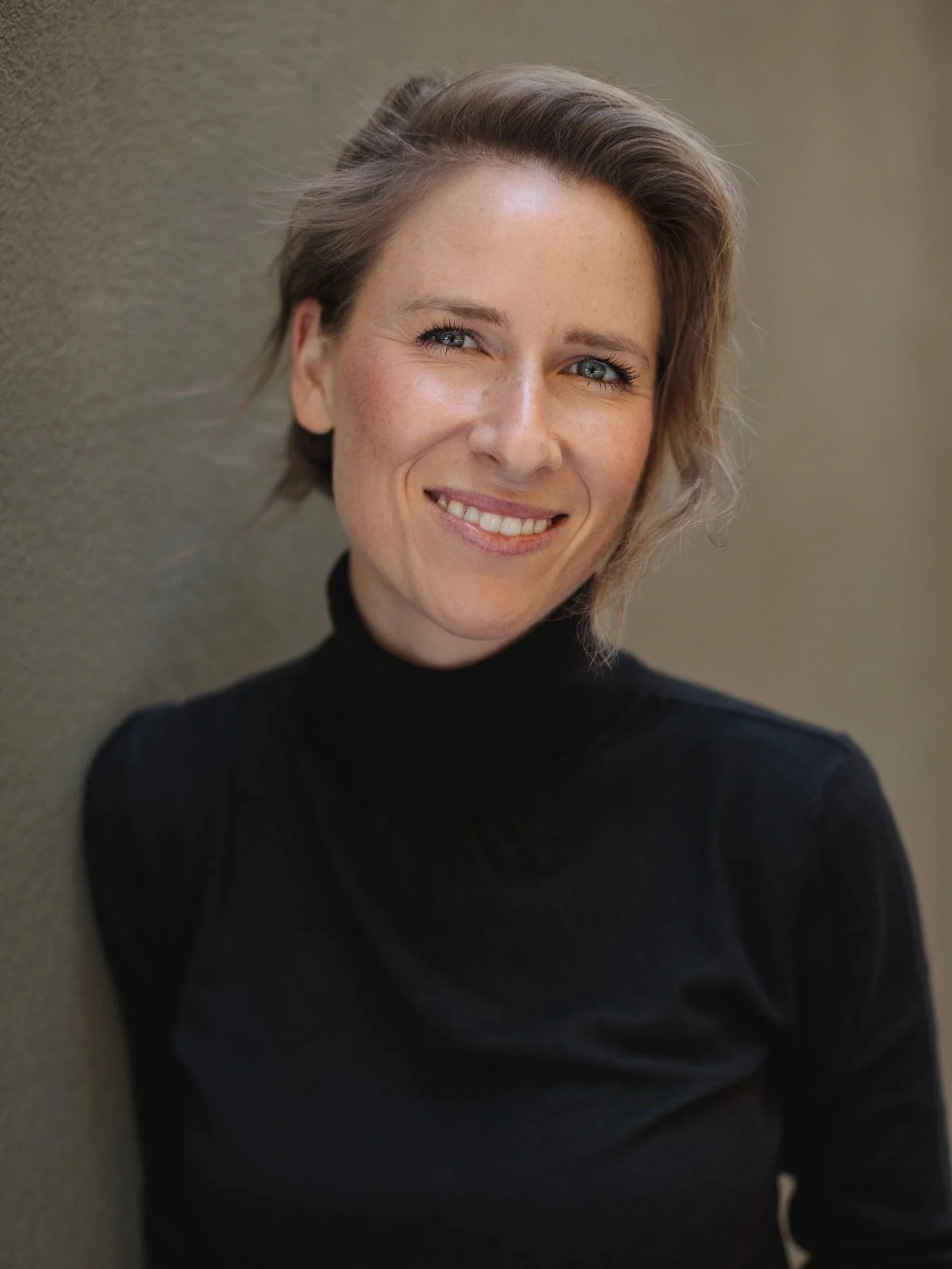 Headshot of actor Belinda Jenkin photographed by Rebecca Hitch in Melbourne
