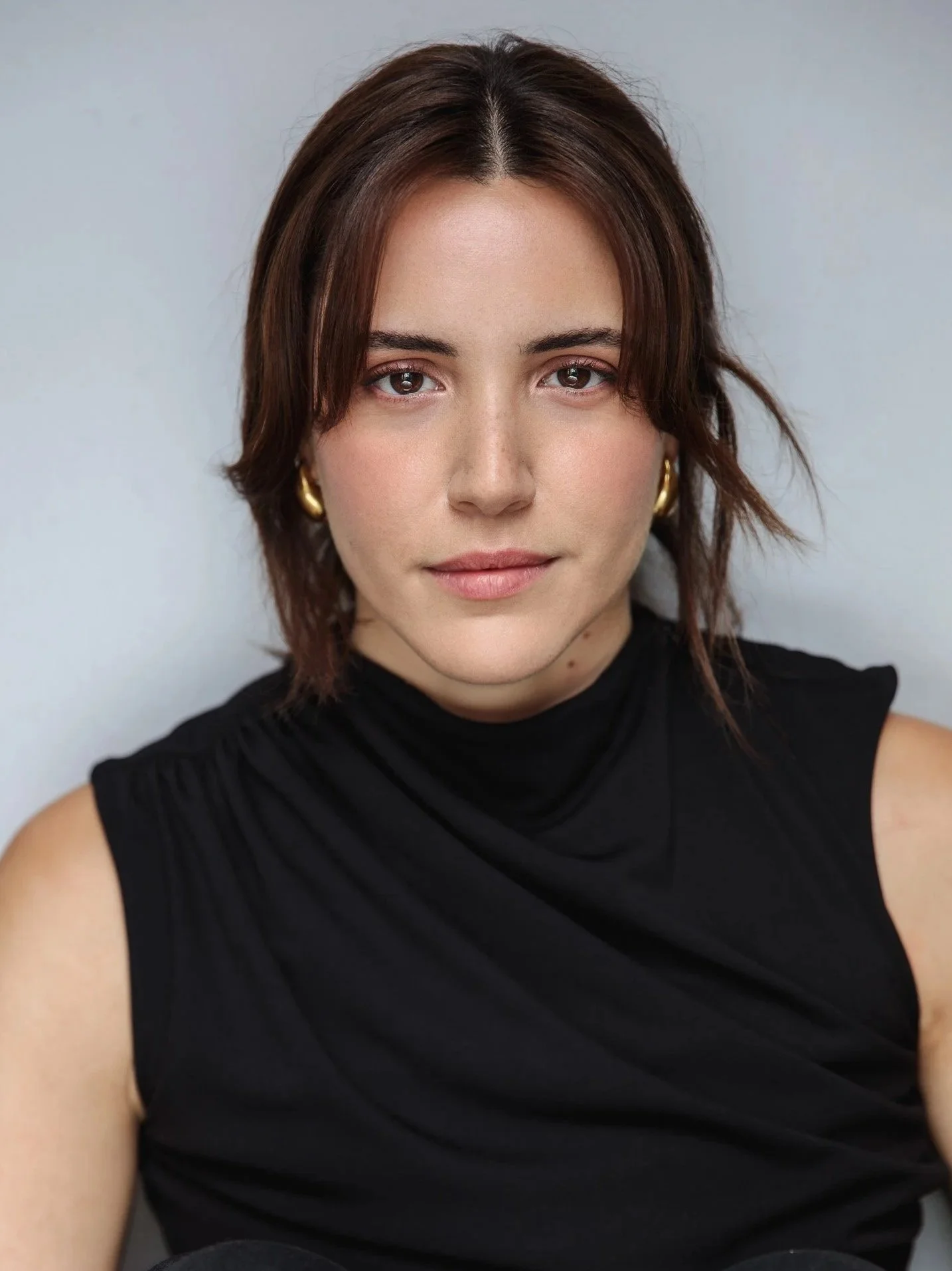 Headshot of actress and producer Arielle Carver-O'Neill photographed by Rebecca Hitch in Sydney