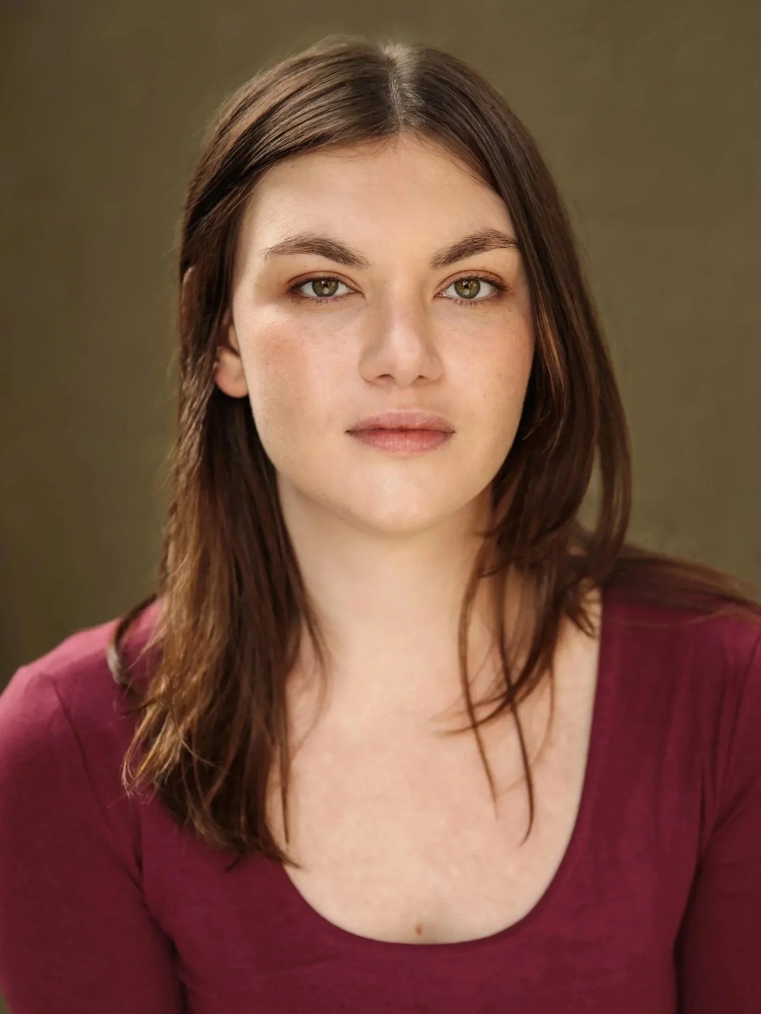 Headshot of actor Shannon Berry photographed by Rebecca Hitch in Sydney