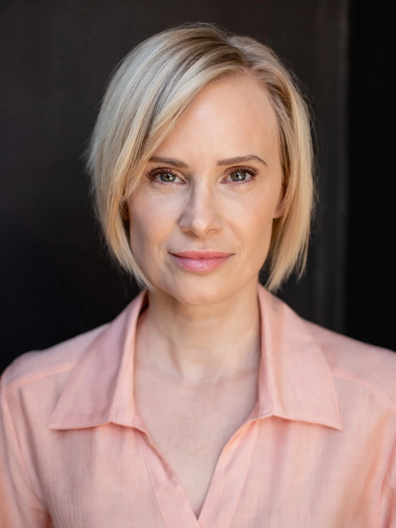 Headshot of actor Sarah Light photographed by Rebecca Hitch in Perth