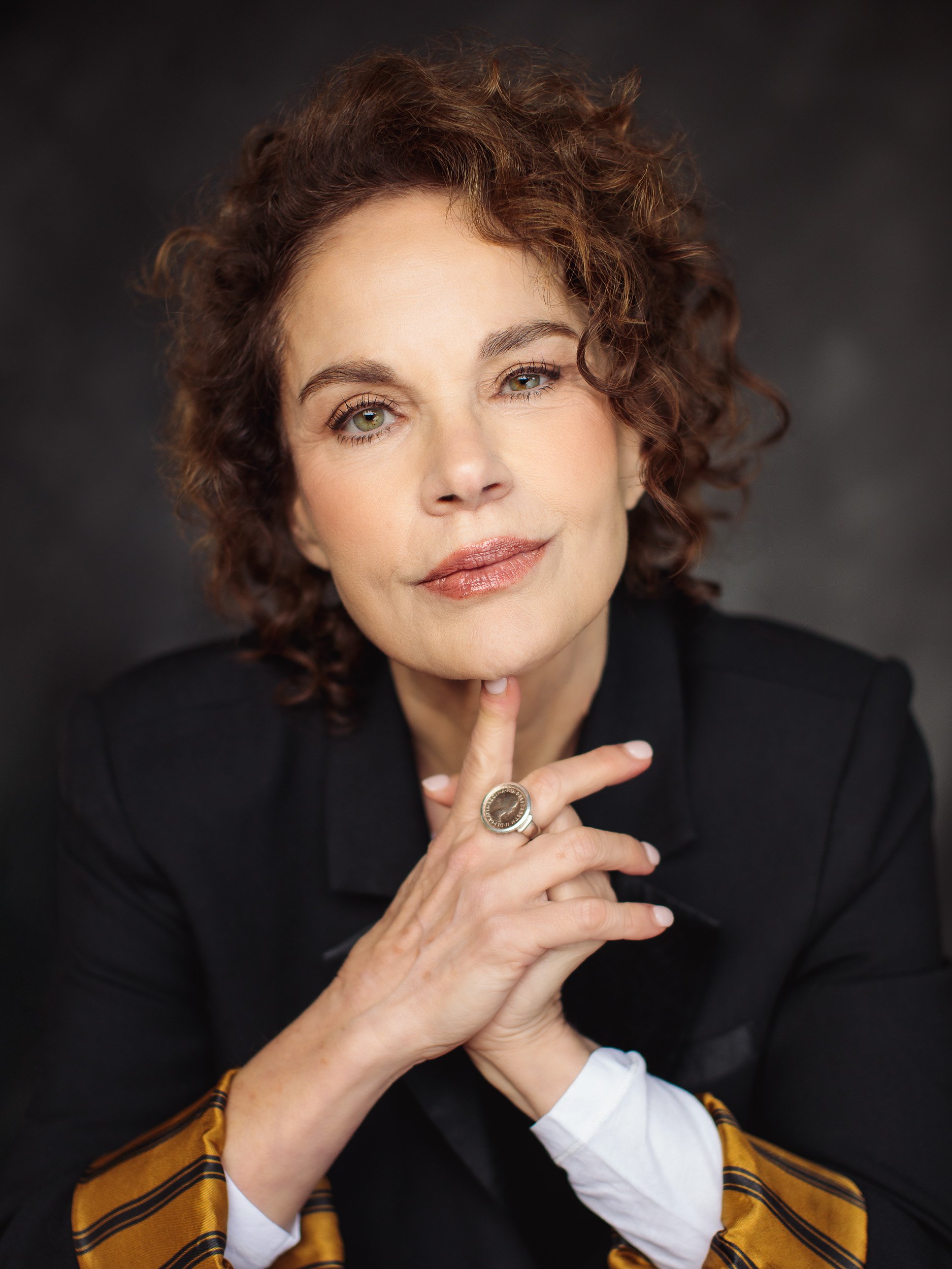 Portrait of actor Sigrid Thornton photographed by Rebecca Hitch in Melbourne