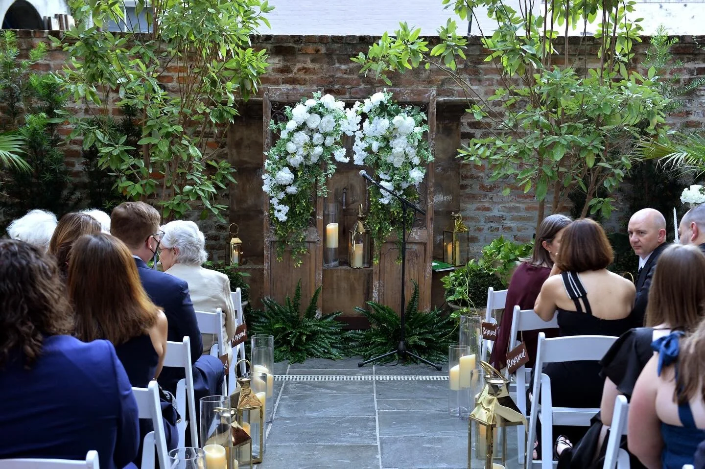 The aisle before the &ldquo;I do.&rdquo; Every seat filled, every heart waiting, and a love story moments away from beginning its next chapter.🤍

📸: @photobylouis 

#BaronessWedding #BaronesFQ #BaronessNOLA #BaronessBliss