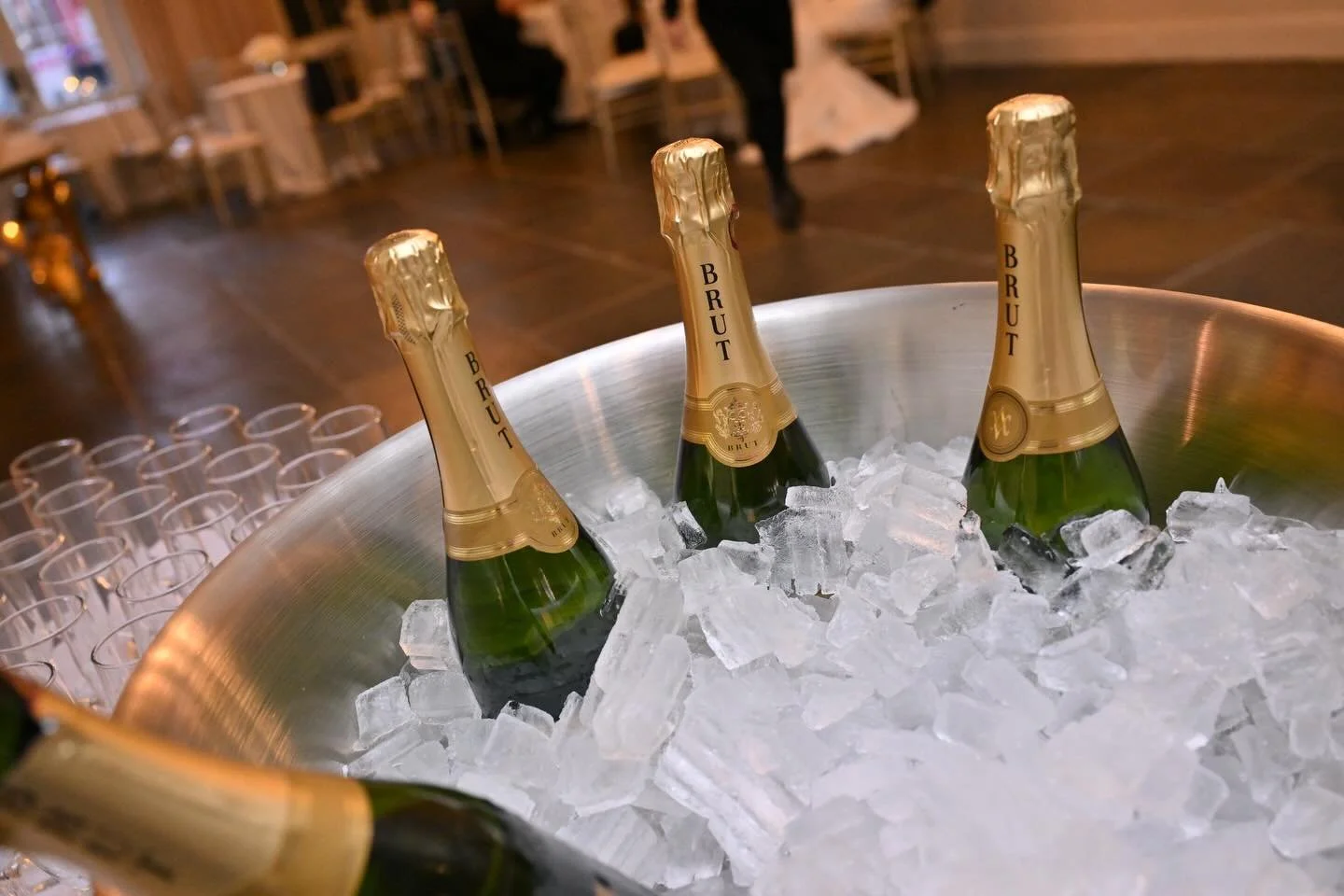 Let the celebrations begin&mdash;champagne flowing, glasses clinking, and love filling the room as we toast to the newlyweds ✨🥂


📸: @photobylouis 


#BaronessWedding#FrenchQuarterWedding #BaronessElopement #BaronessBliss