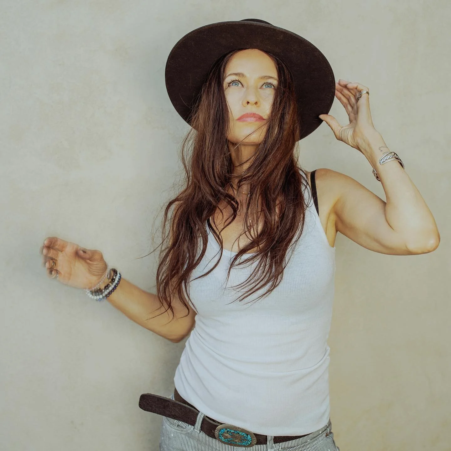 Happiest of Birthdays&rsquo;s to our beautiful and talented Wild Wester Tawny Ellis! 🎂 We ❤️ you! 
@tawny_ellis @thewildwestmusic