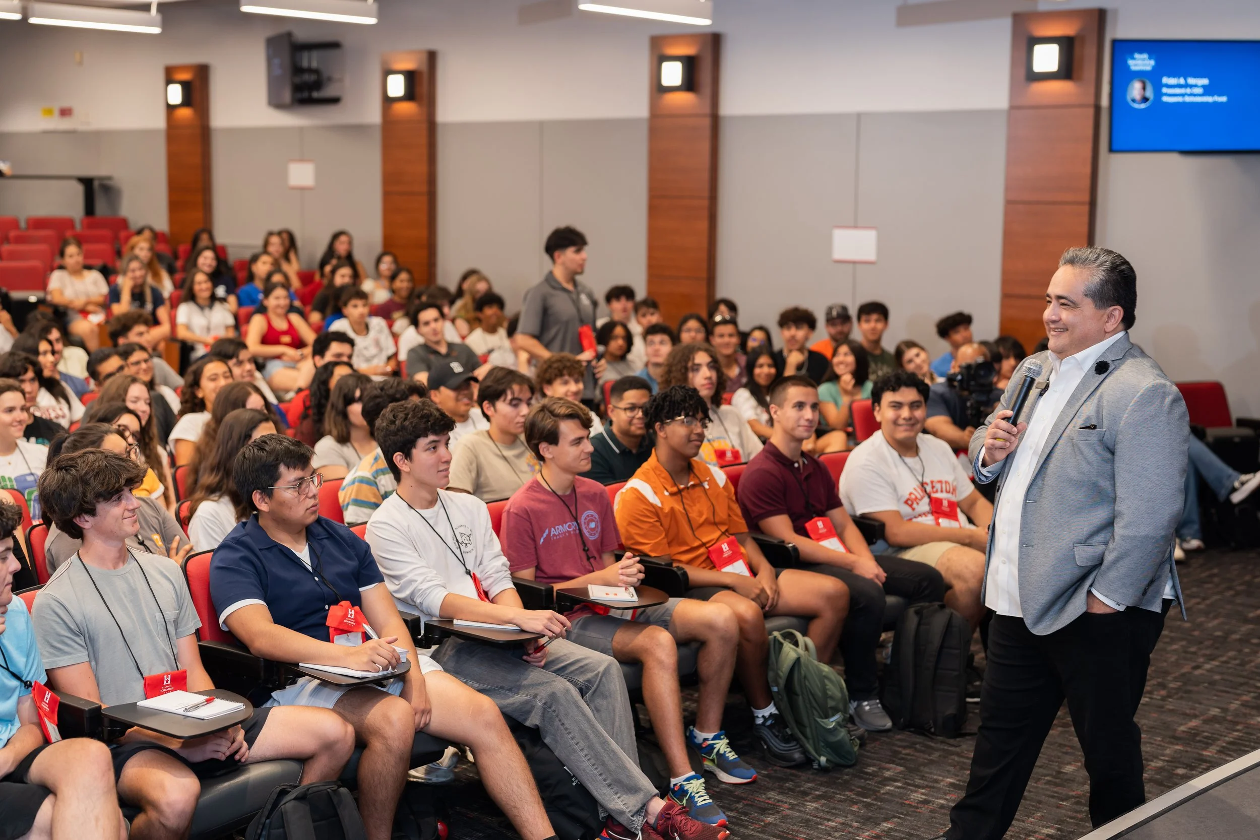 YLI 23 Day 1 - Welcome-32.jpg