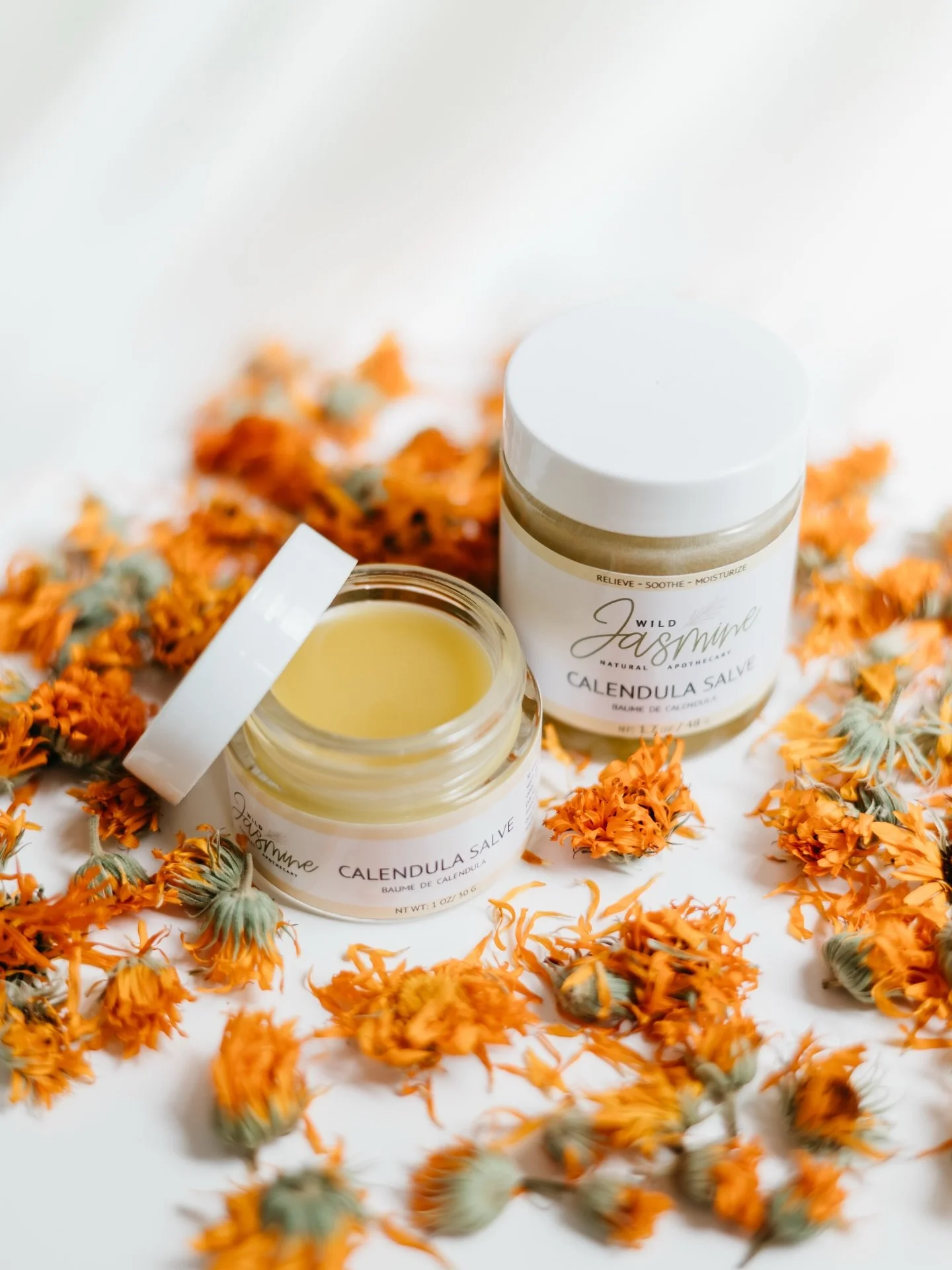 Supporting local this holiday season sure smells amazing! ✨

We recently had the pleasure of shooting with Vancouver-based skin and haircare brand @wildjasmineapothecary.

As a long-time March Media client, we&rsquo;re big fans of Jasmine and the bea