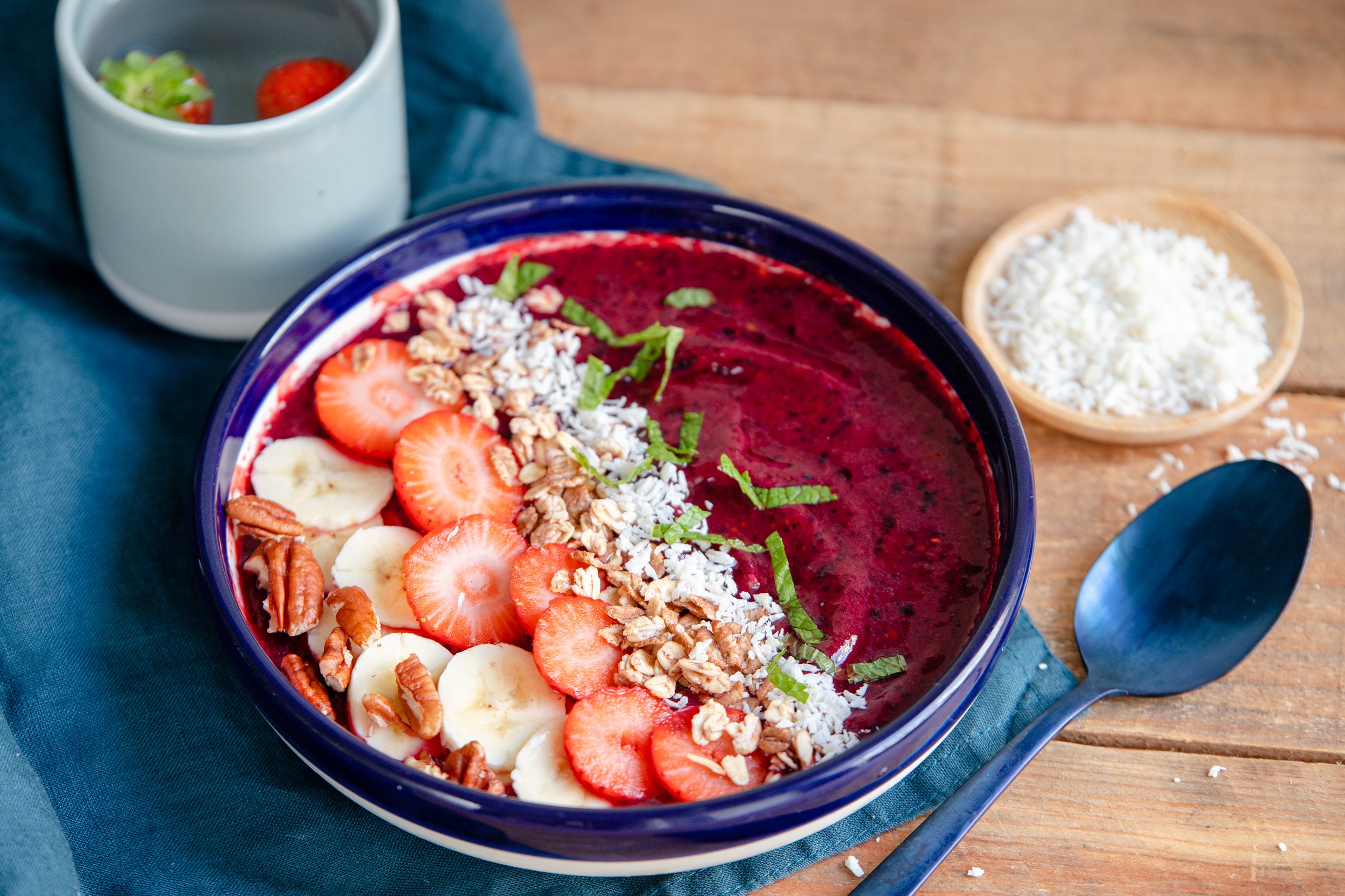 smoothiebowl met aardbeien