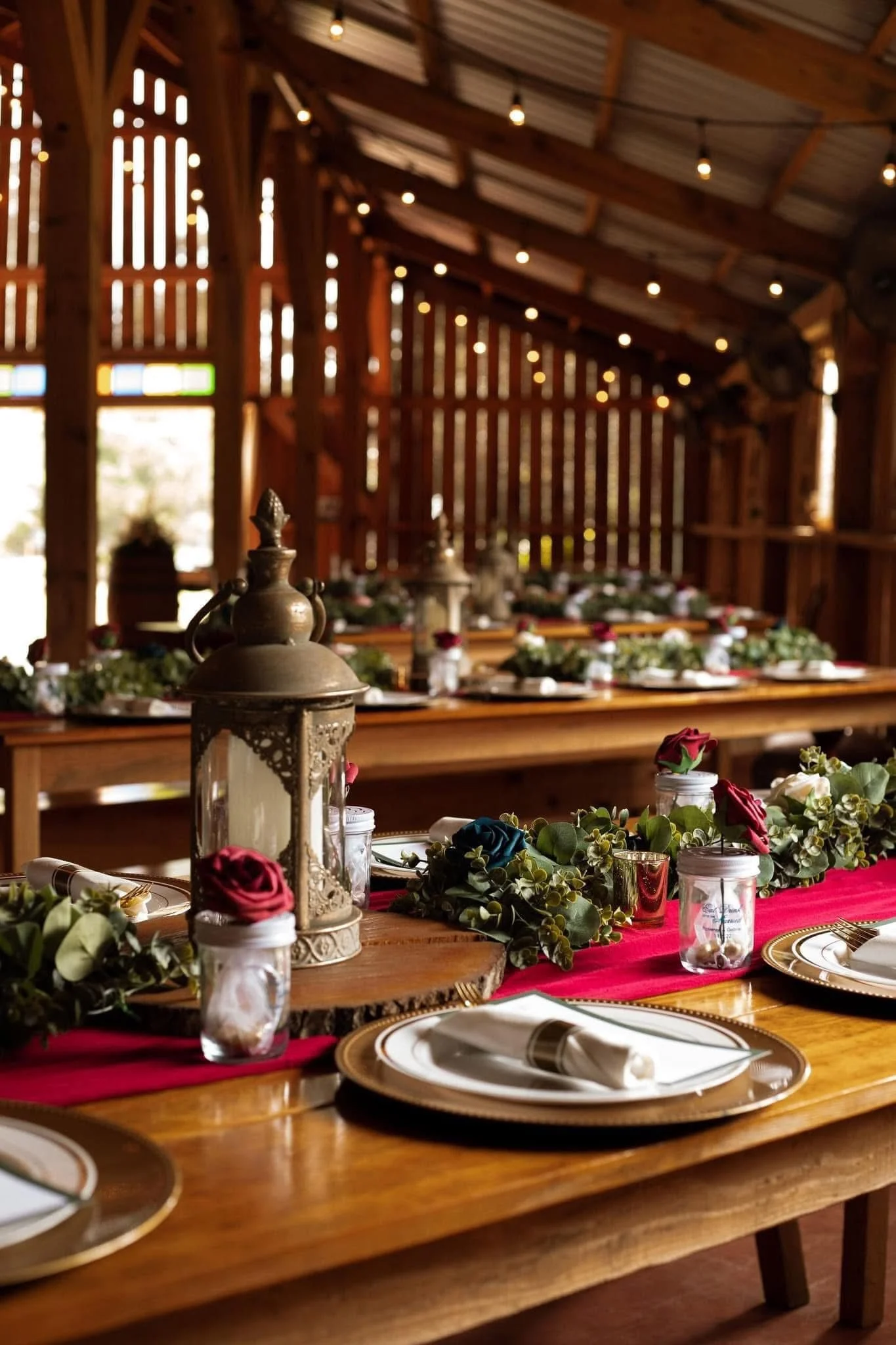 daughters barn wedding reception rental decor