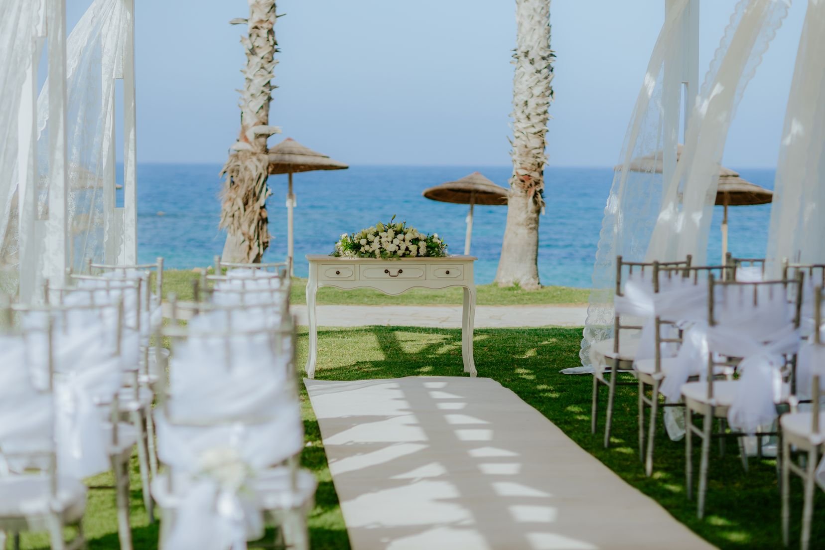 Ledra Hotel wedding-2.jpg